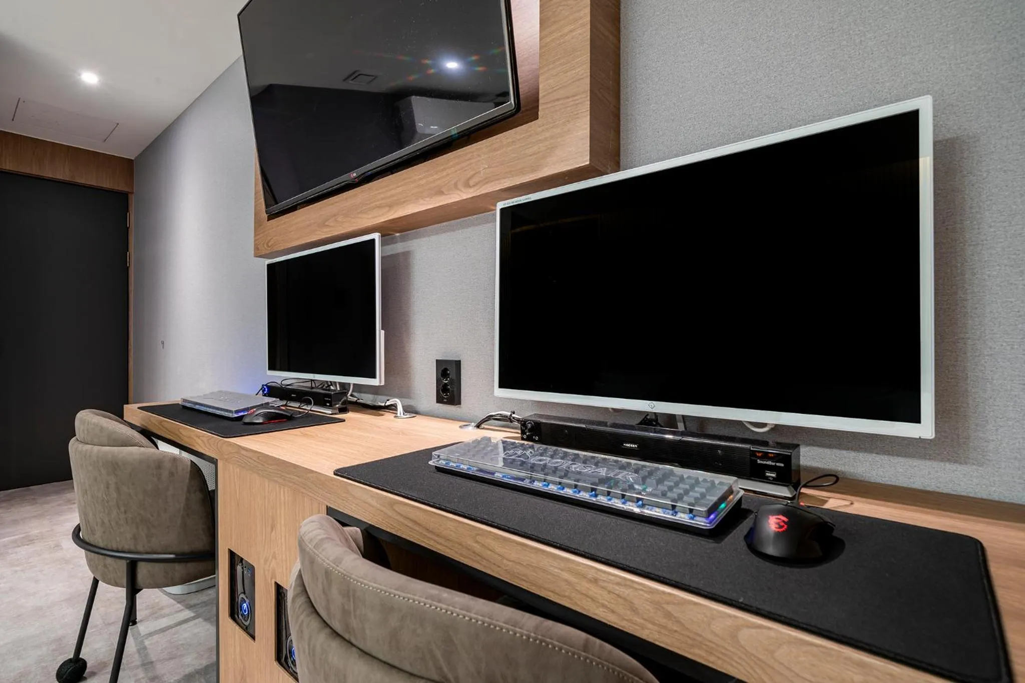 TV and multimedia in 충주 어반브라운호텔