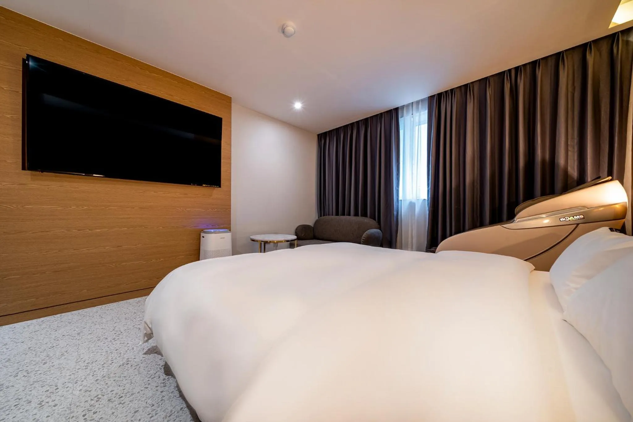 Bed in 충주 어반브라운호텔