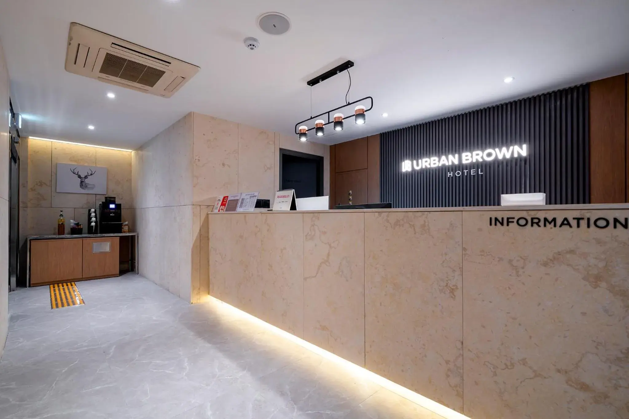Lobby or reception in 충주 어반브라운호텔 Lobby or reception in 충주 어반브라운호텔
