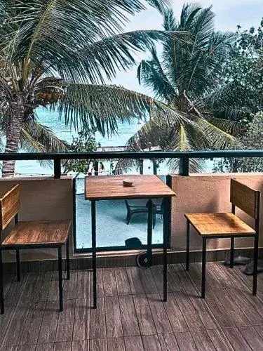 Crown Beach Villas with direct access to the Bikini Beach Crown Beach Villas with direct access to the Bikini Beach