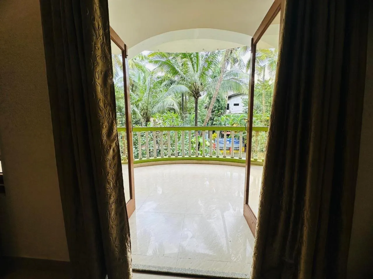 Balcony/Terrace in Goa Holiday Beach Resort