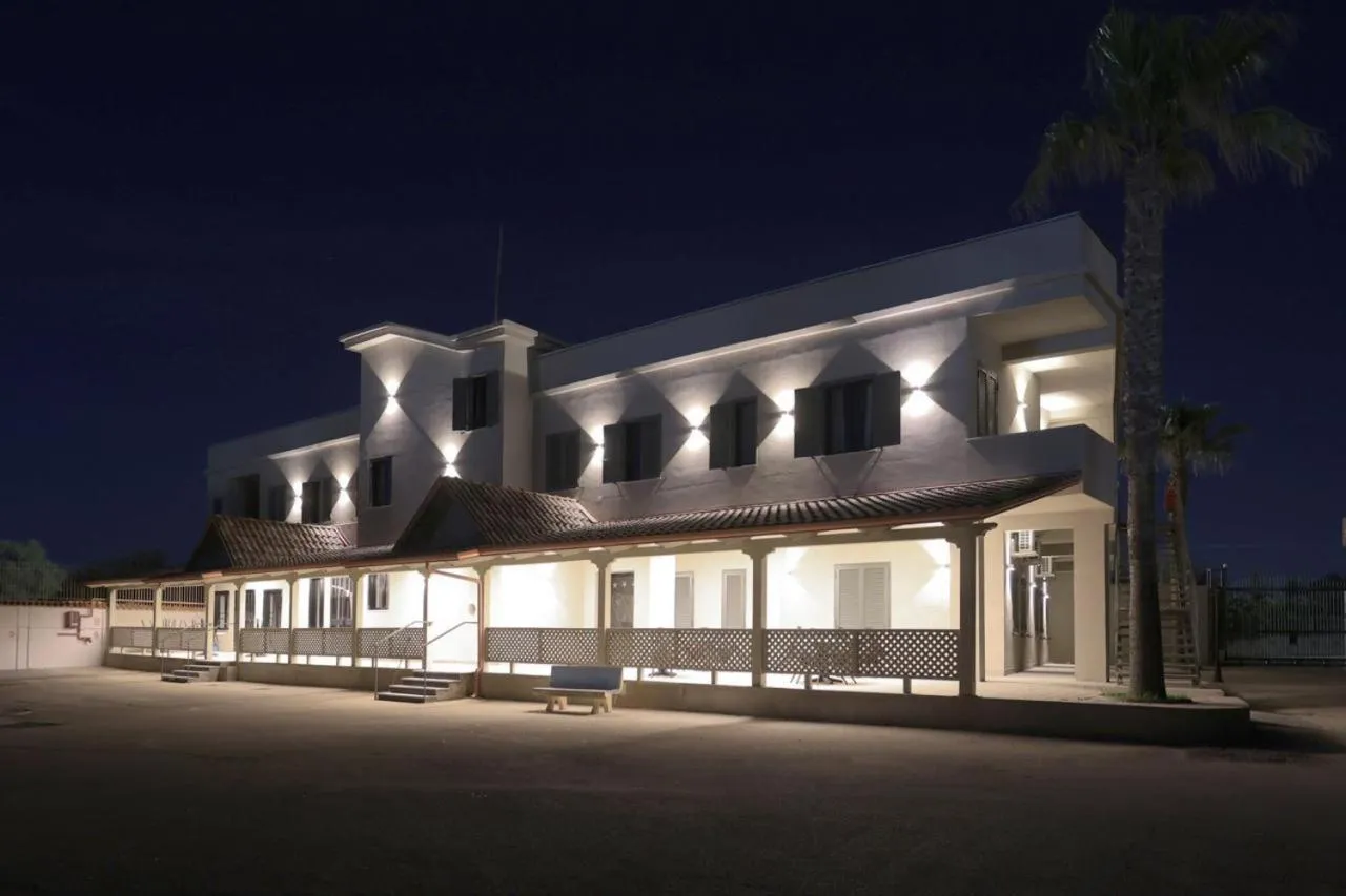 Property building in Hotel Barracuda