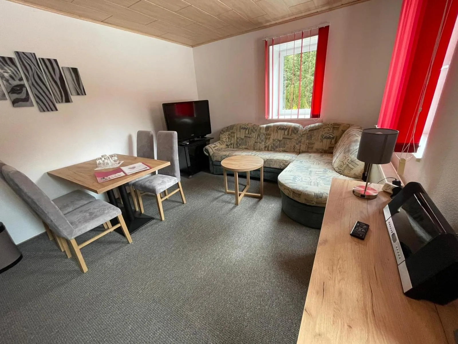 Photo of the whole room in Pension "Am Brunnen"