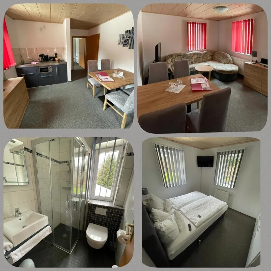 Photo of the whole room, Bed in Pension "Am Brunnen"