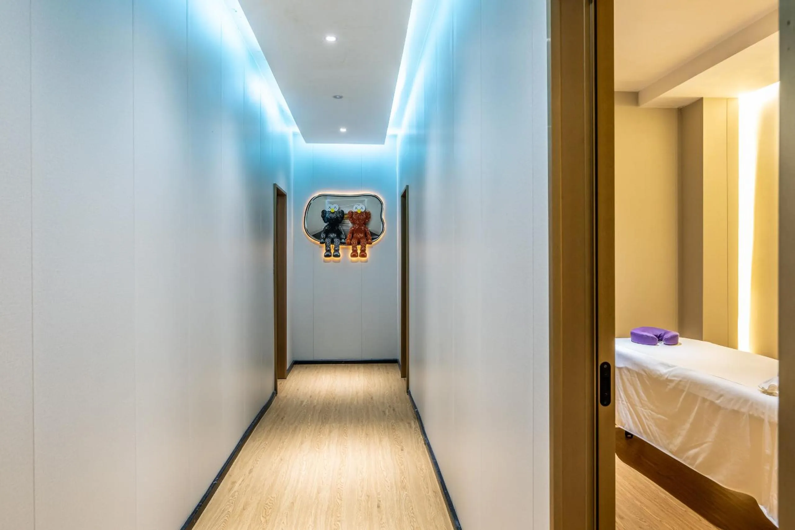 Spa and wellness centre/facilities, Bed in Bole Jing Pin Hotel