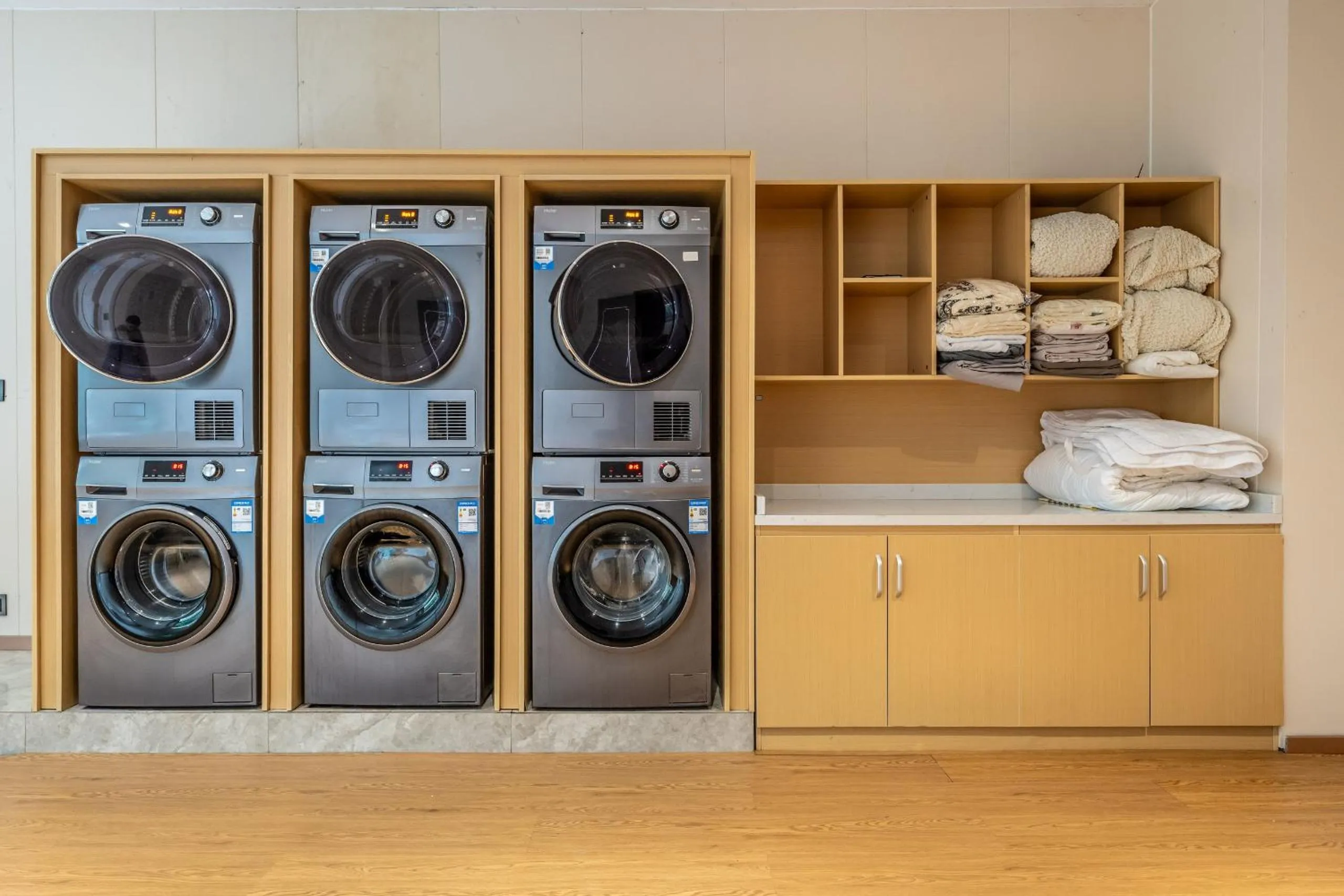 laundry in Bole Jing Pin Hotel