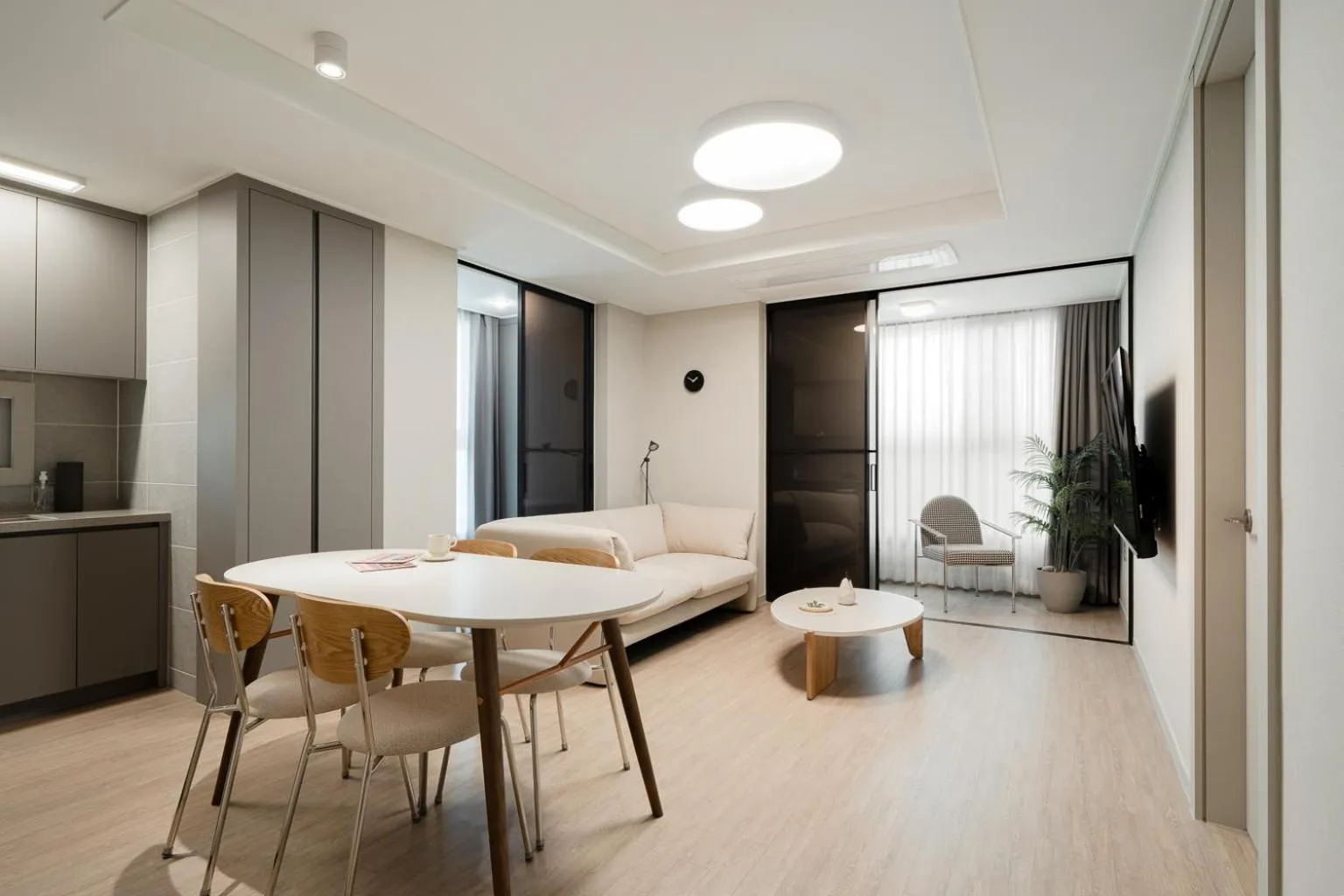 Photo of the whole room in Urbanstay Incheon ChinaTown