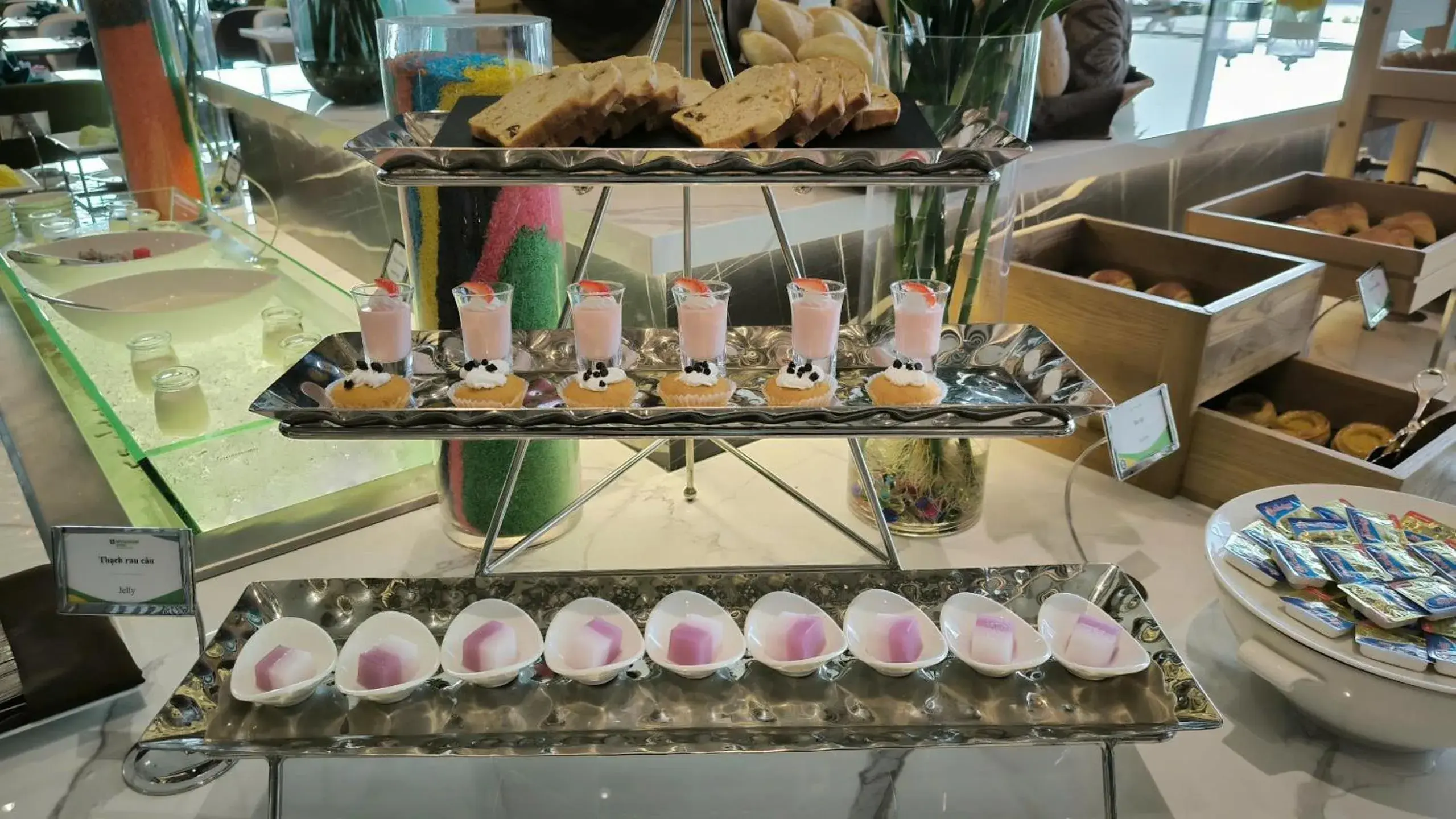 Breakfast in Wyndham Garden Legend Halong Breakfast in Wyndham Garden Legend Halong