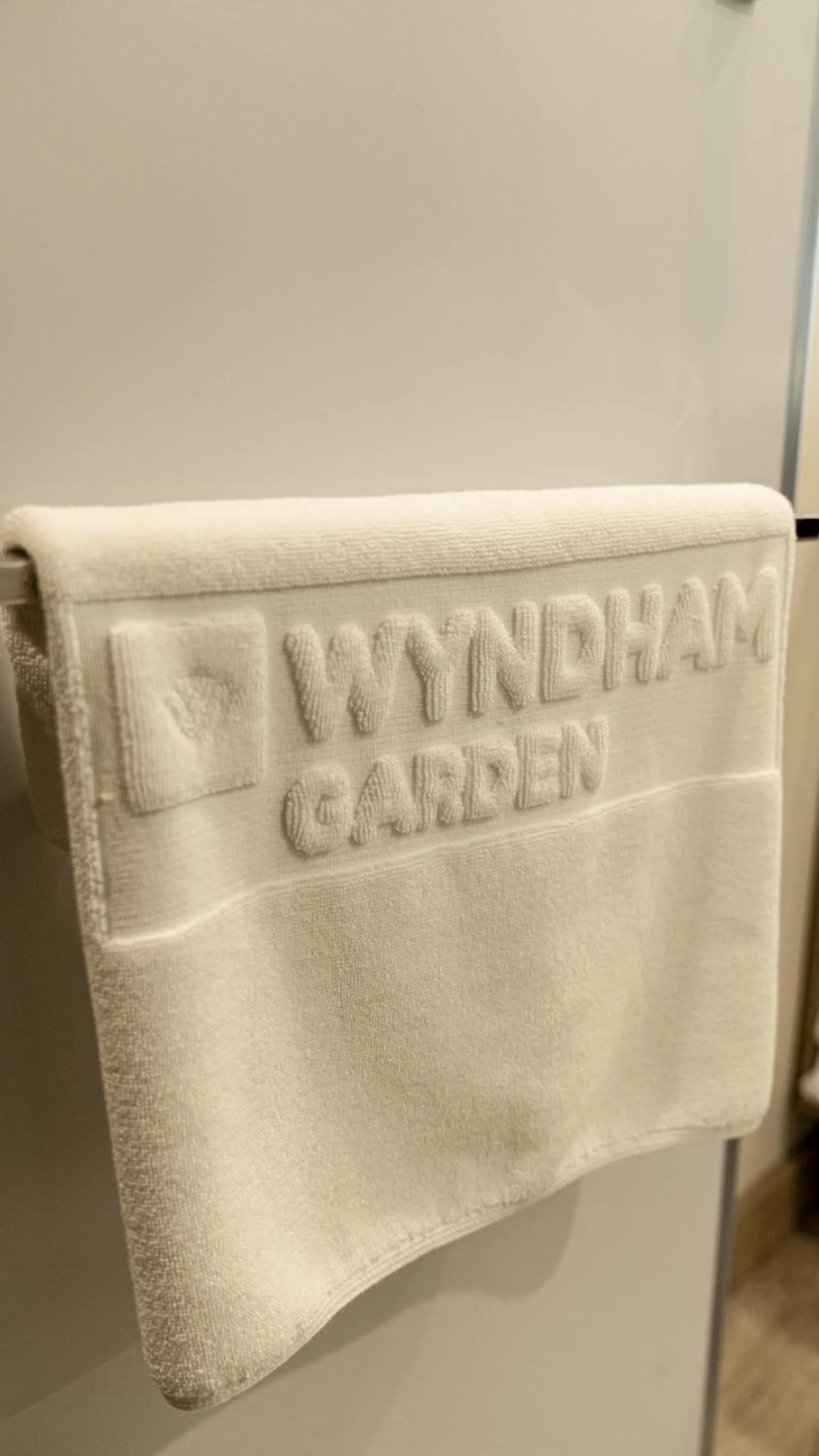 towels in Wyndham Garden Legend Halong