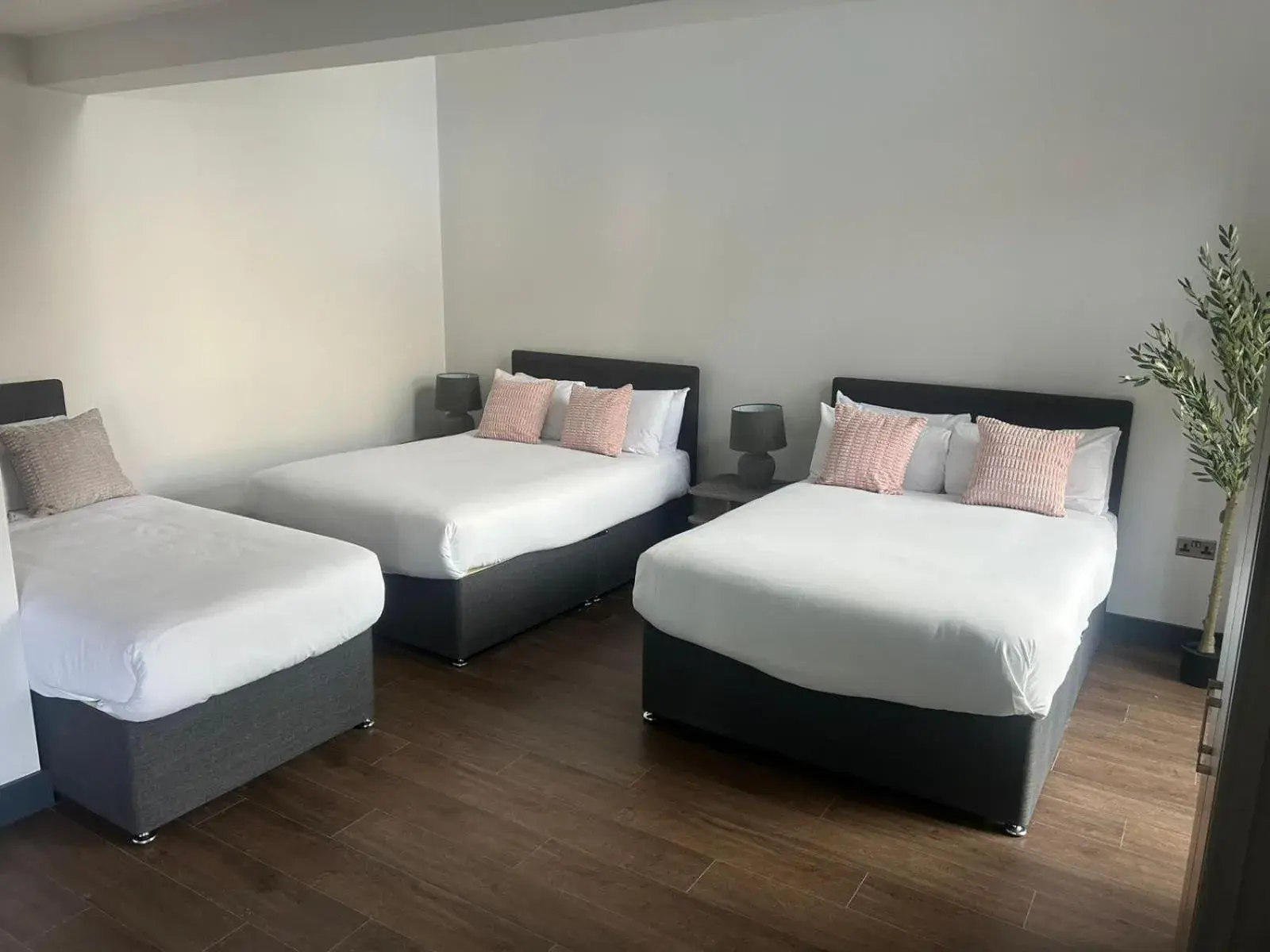 Superior One-Bedroom Apartment with Two Double Beds, One Single Bed, Duplex - Two Levels, Kitchen and Walk-In Shower - Non-Smoking in Dockside Aparthotel, Best Western Signature Collection Superior One-Bedroom Apartment with Two Double Beds, One Single Bed, Duplex - Two Levels, Kitchen and Walk-In Shower - Non-Smoking in Dockside Aparthotel, Best Western Signature Collection