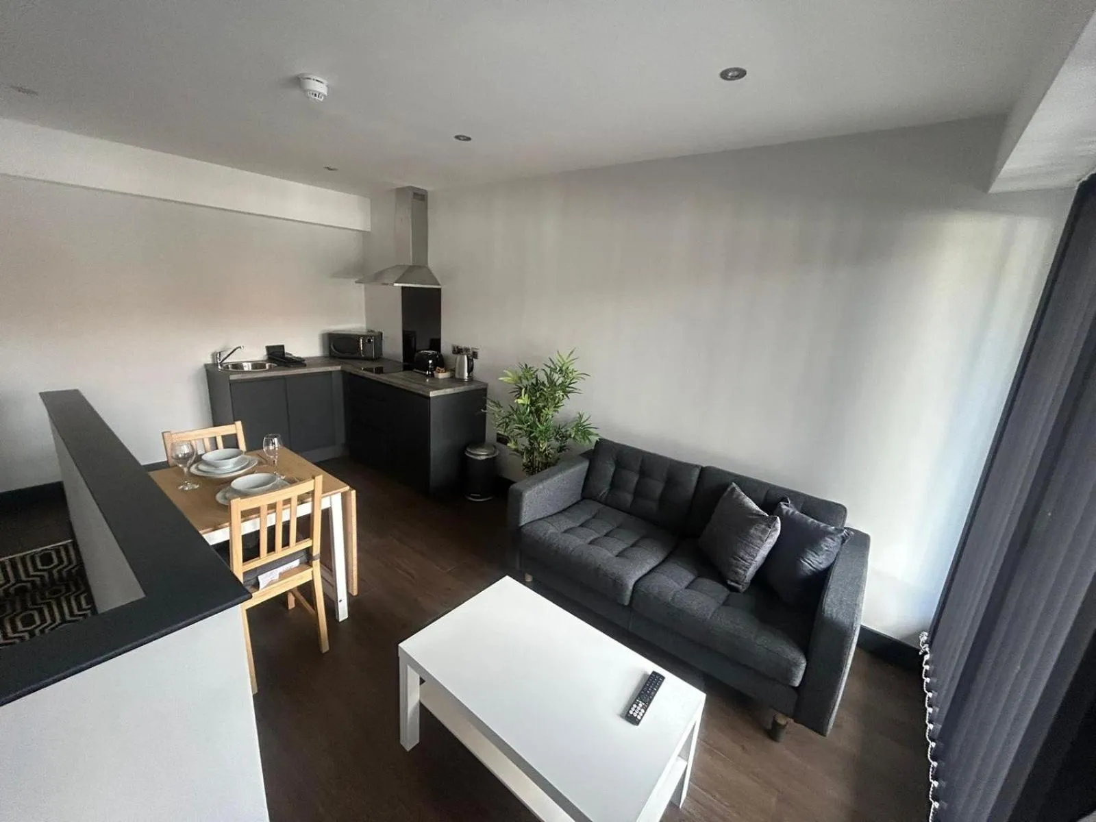 Seating area in Dockside Aparthotel, Best Western Signature Collection