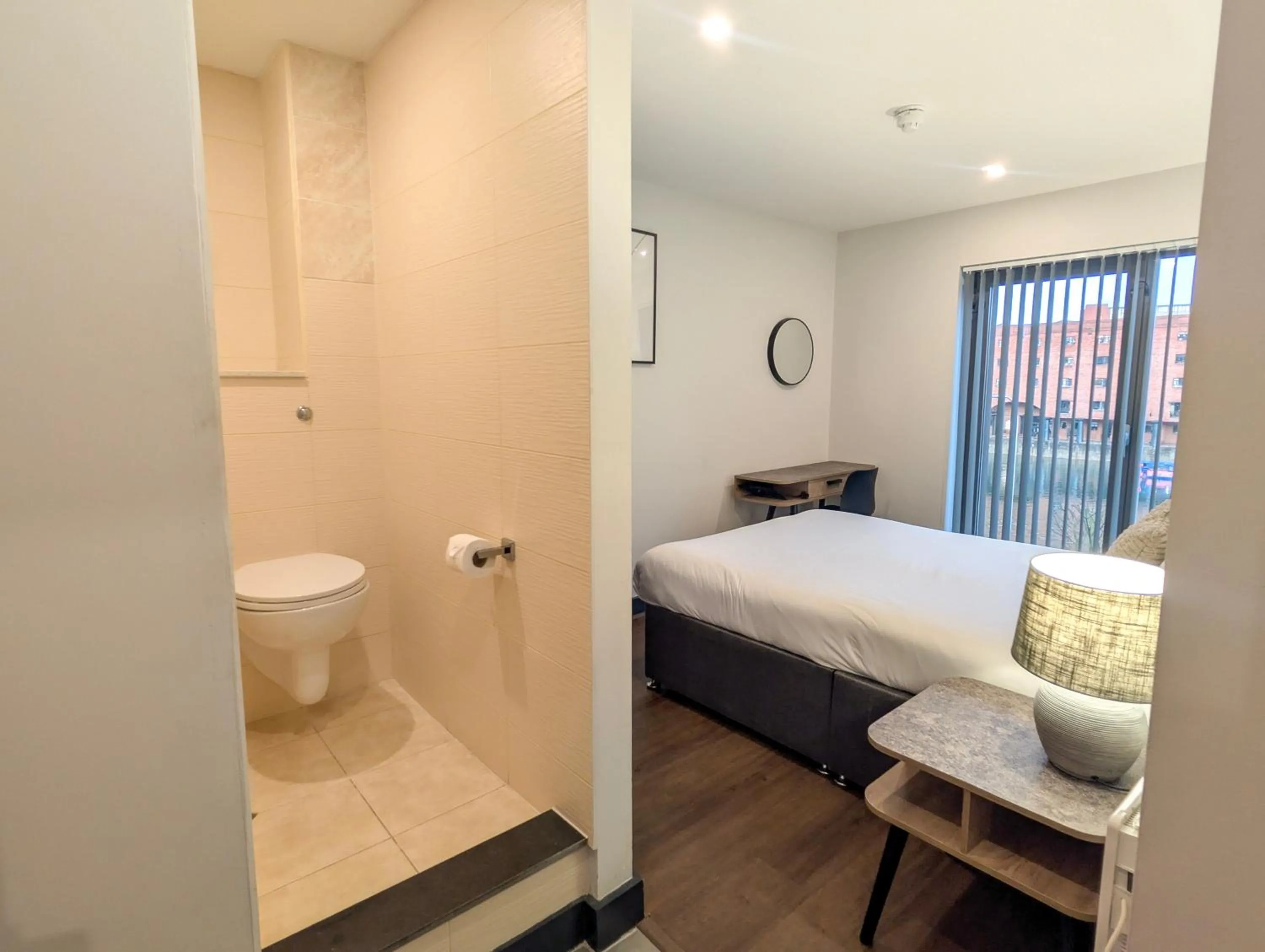 Bed in Dockside Aparthotel, Best Western Signature Collection