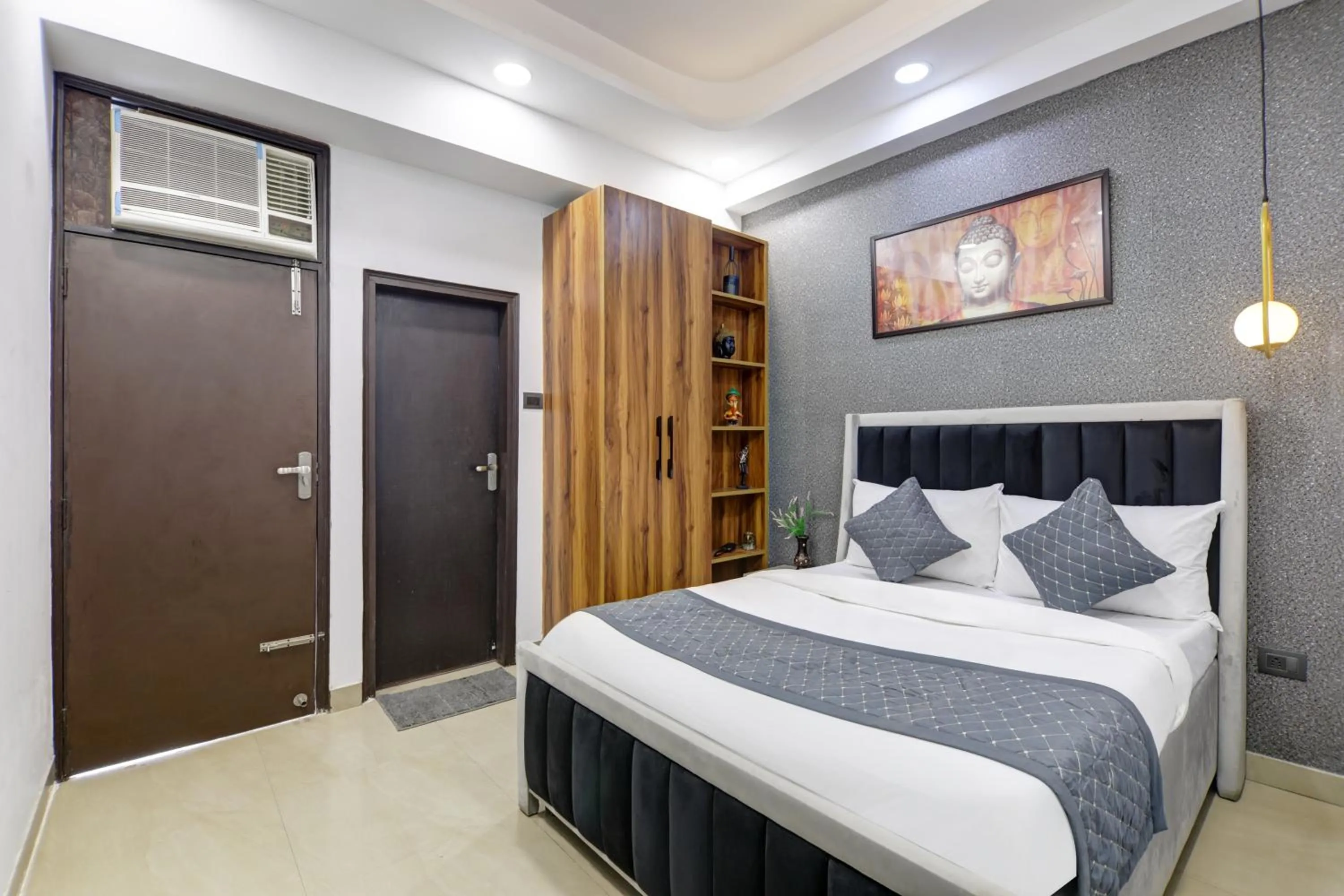 Bed in Hotel The Rasa at Vasundhara