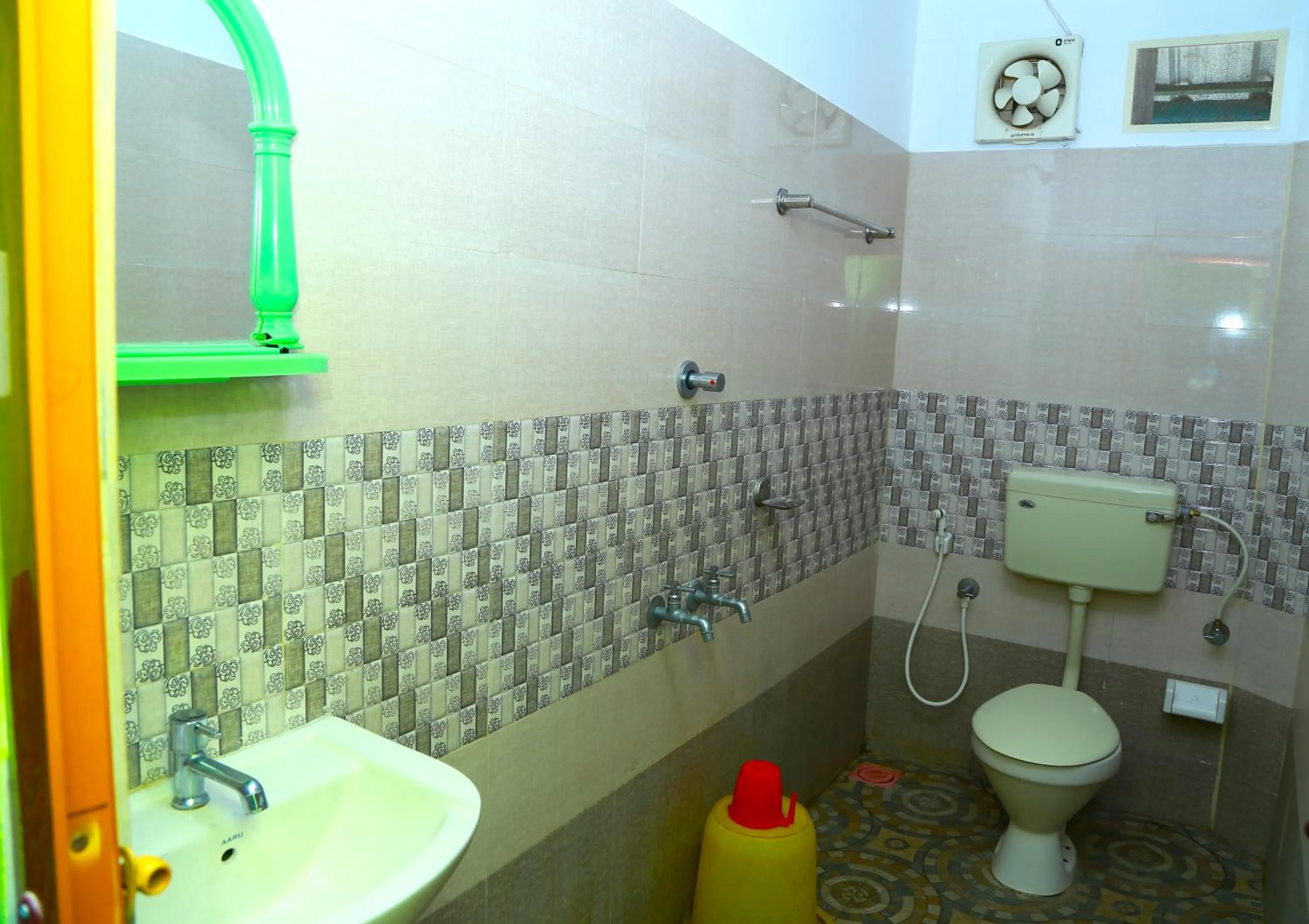 Shower in Dean Dale Cottages