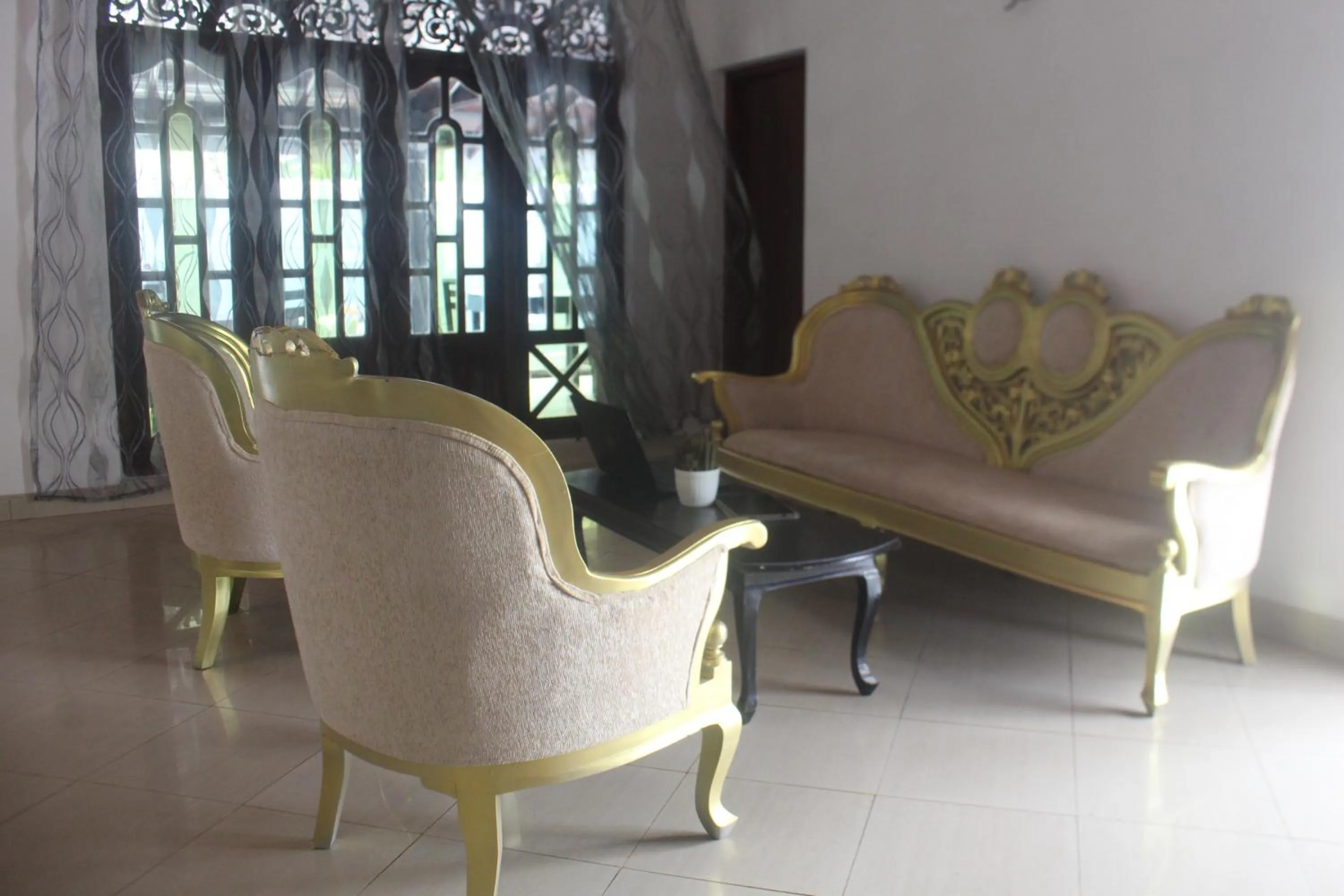 Lobby or reception in Shon Villa