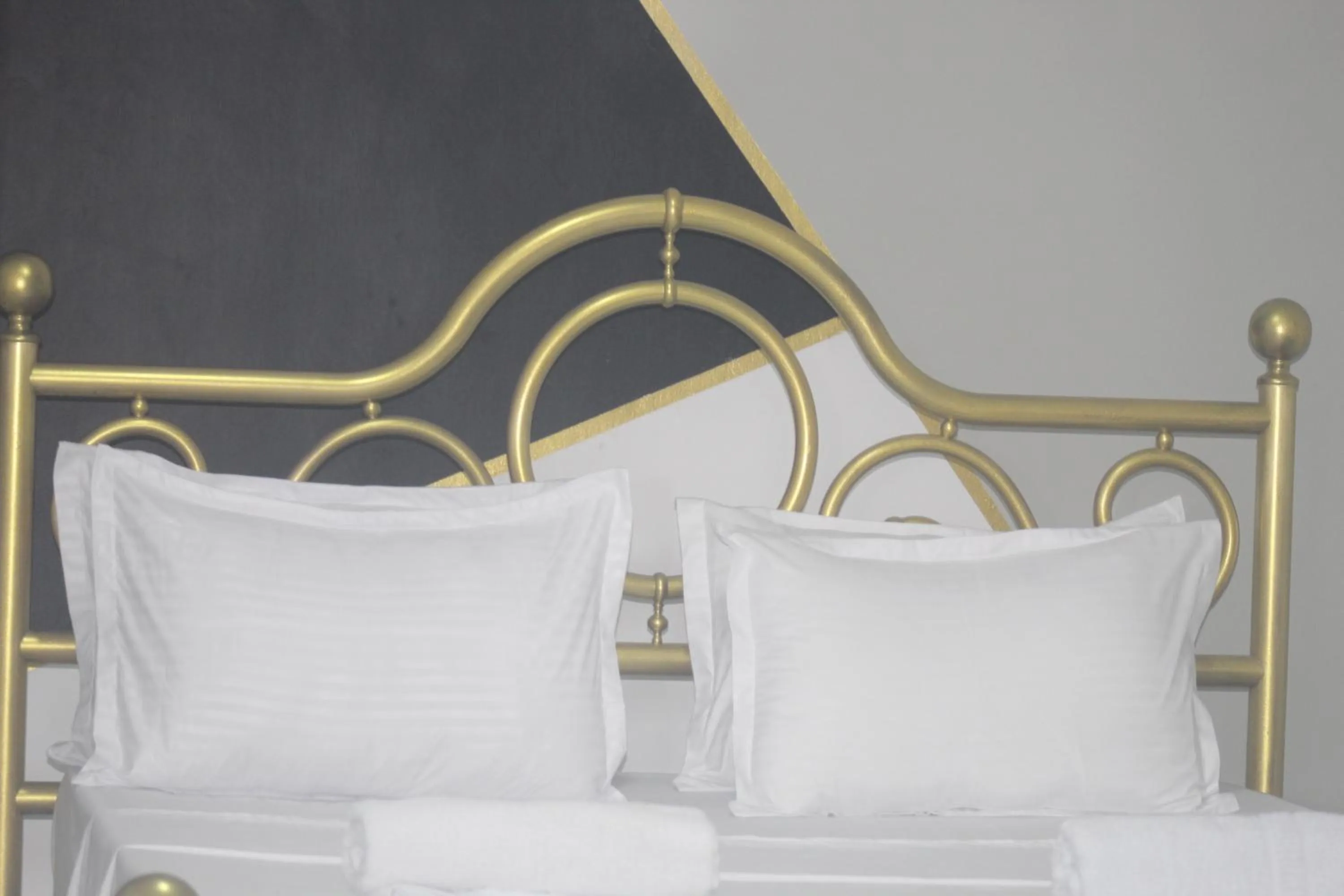 Bed in Shon Villa