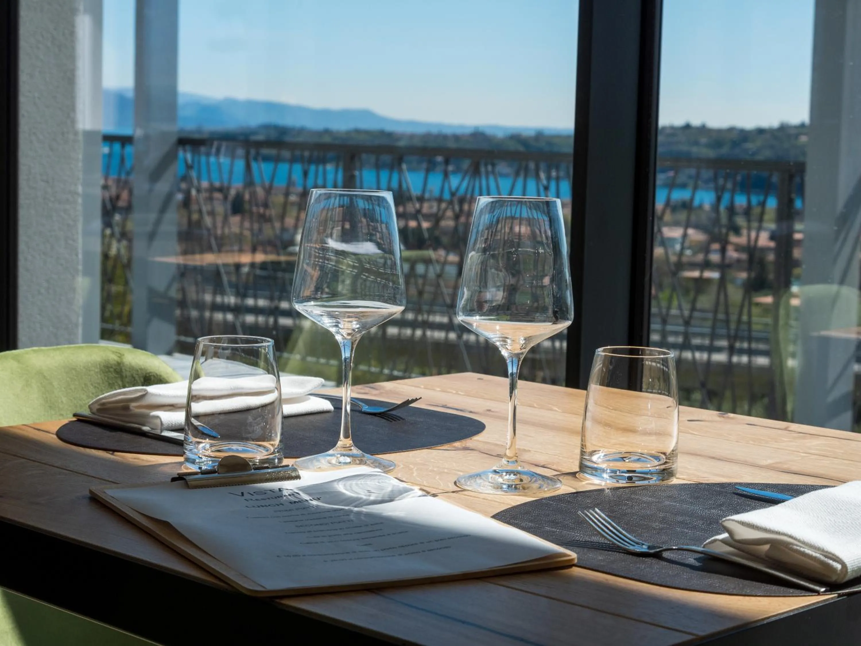 Restaurant/places to eat in Hotel Vita