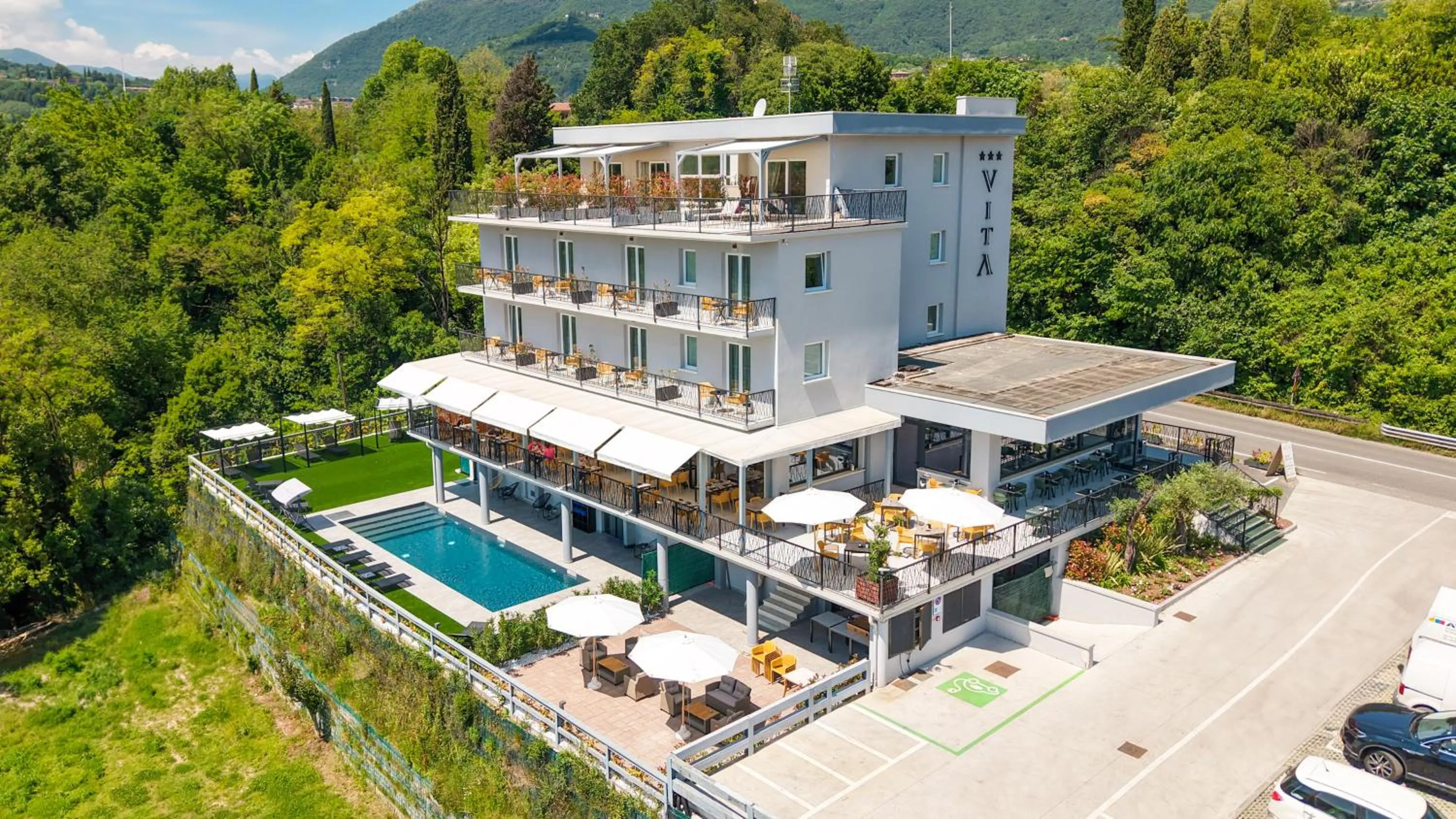 Property building in Hotel Vita