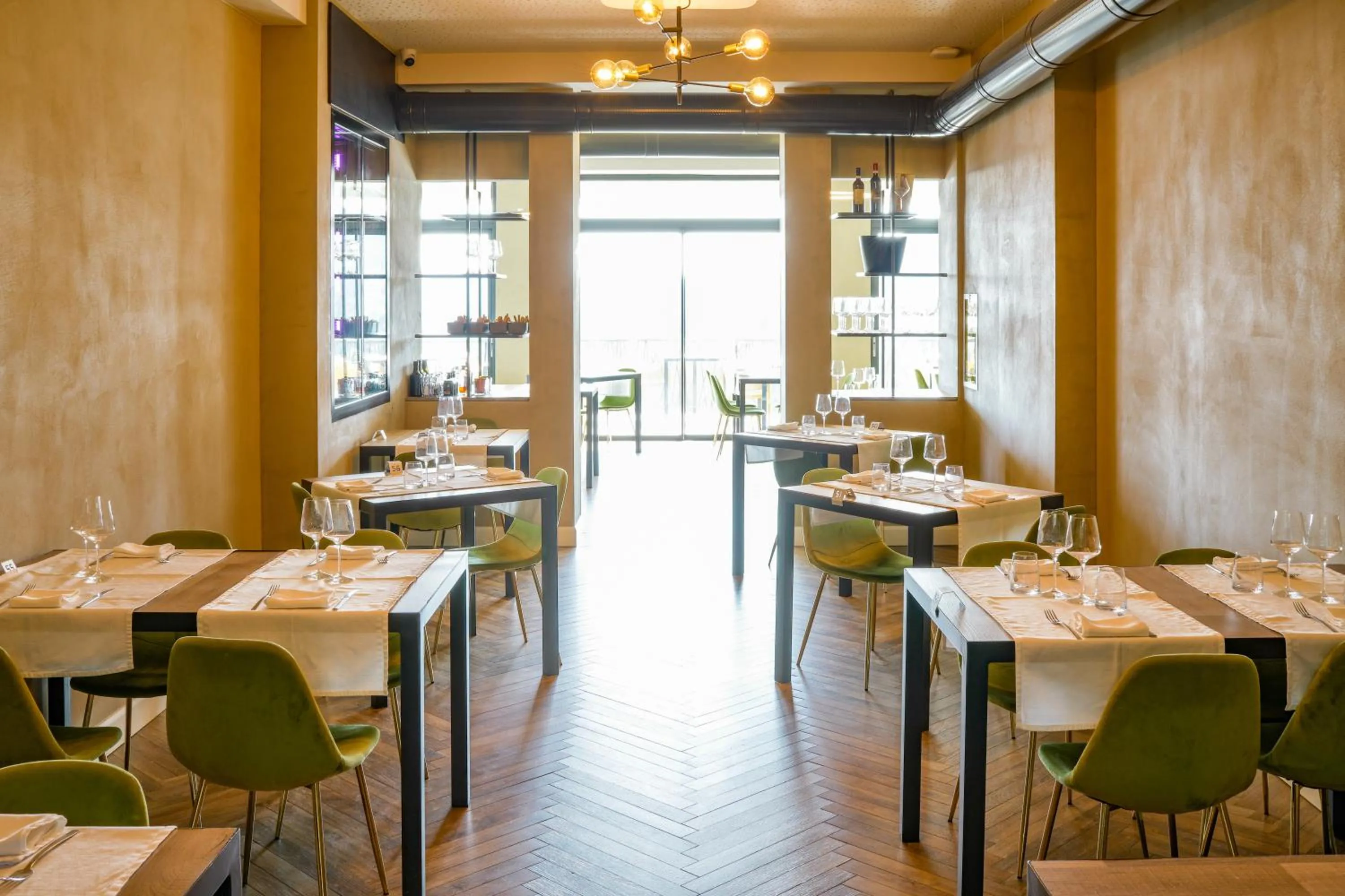 Restaurant/places to eat in Hotel Vita