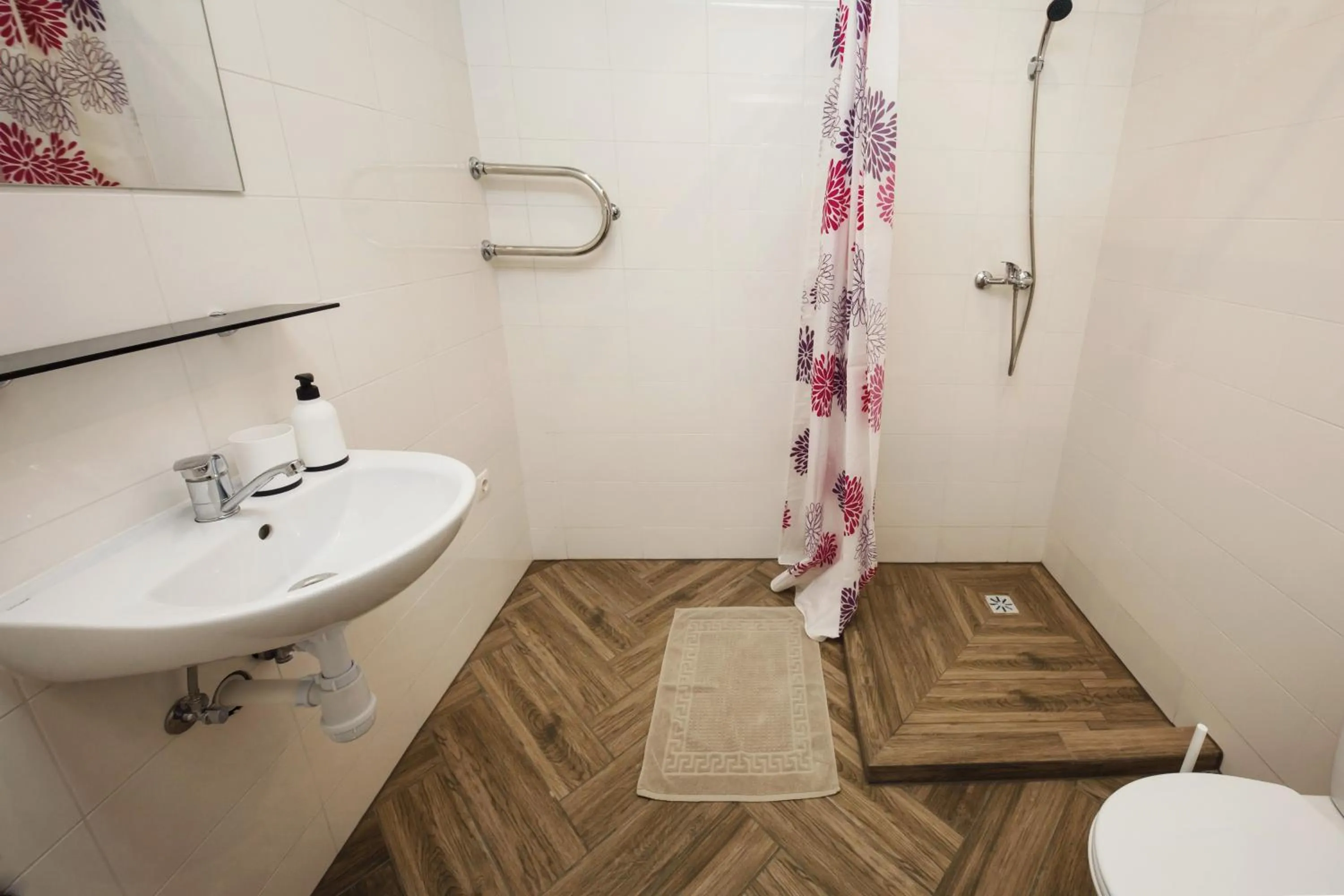 Shower in RVR Smart Apartments Riga with Free Parking and Self Check-in