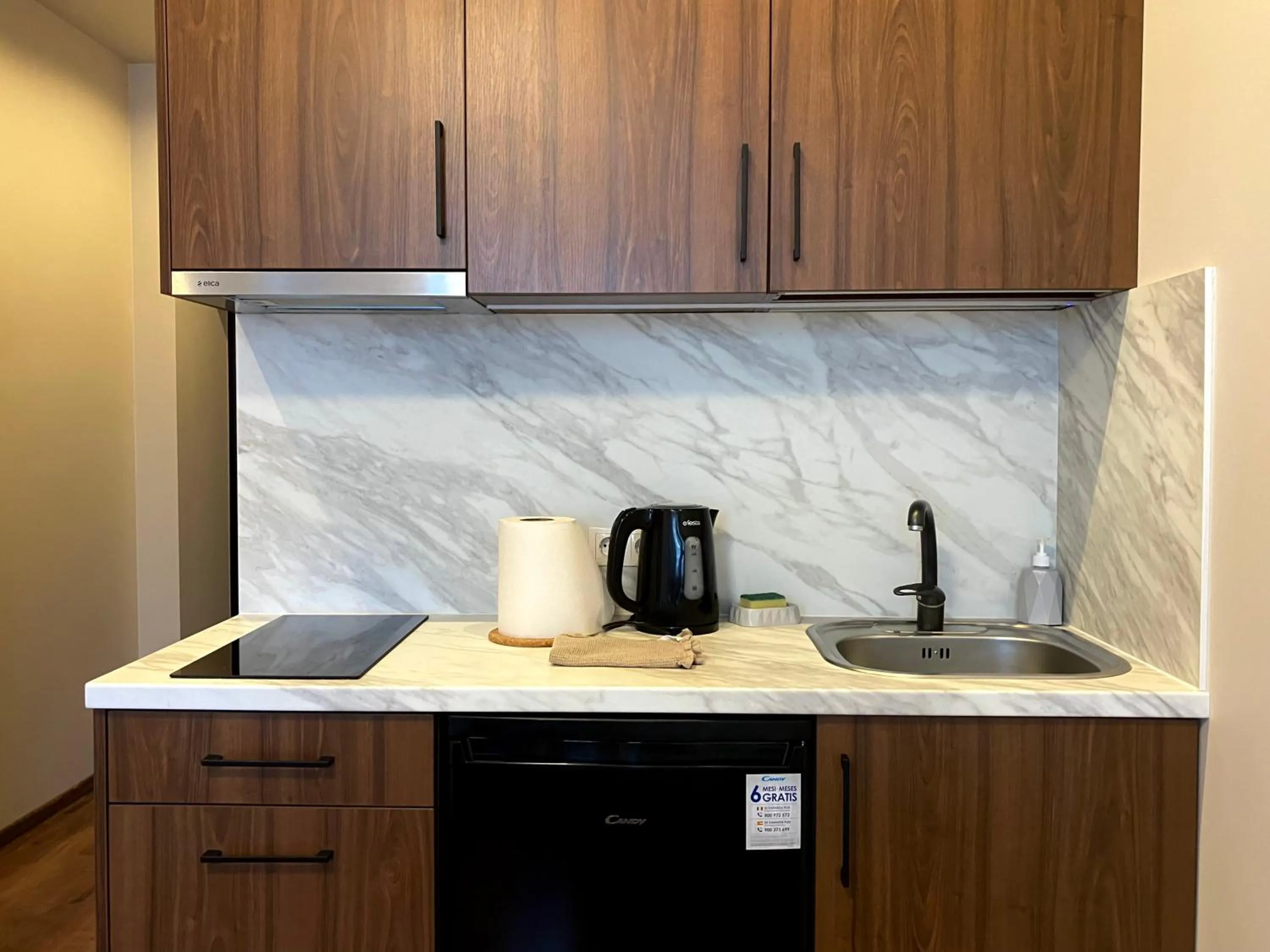 Coffee/tea facilities in RVR Smart Apartments Riga with Free Parking and Self Check-in