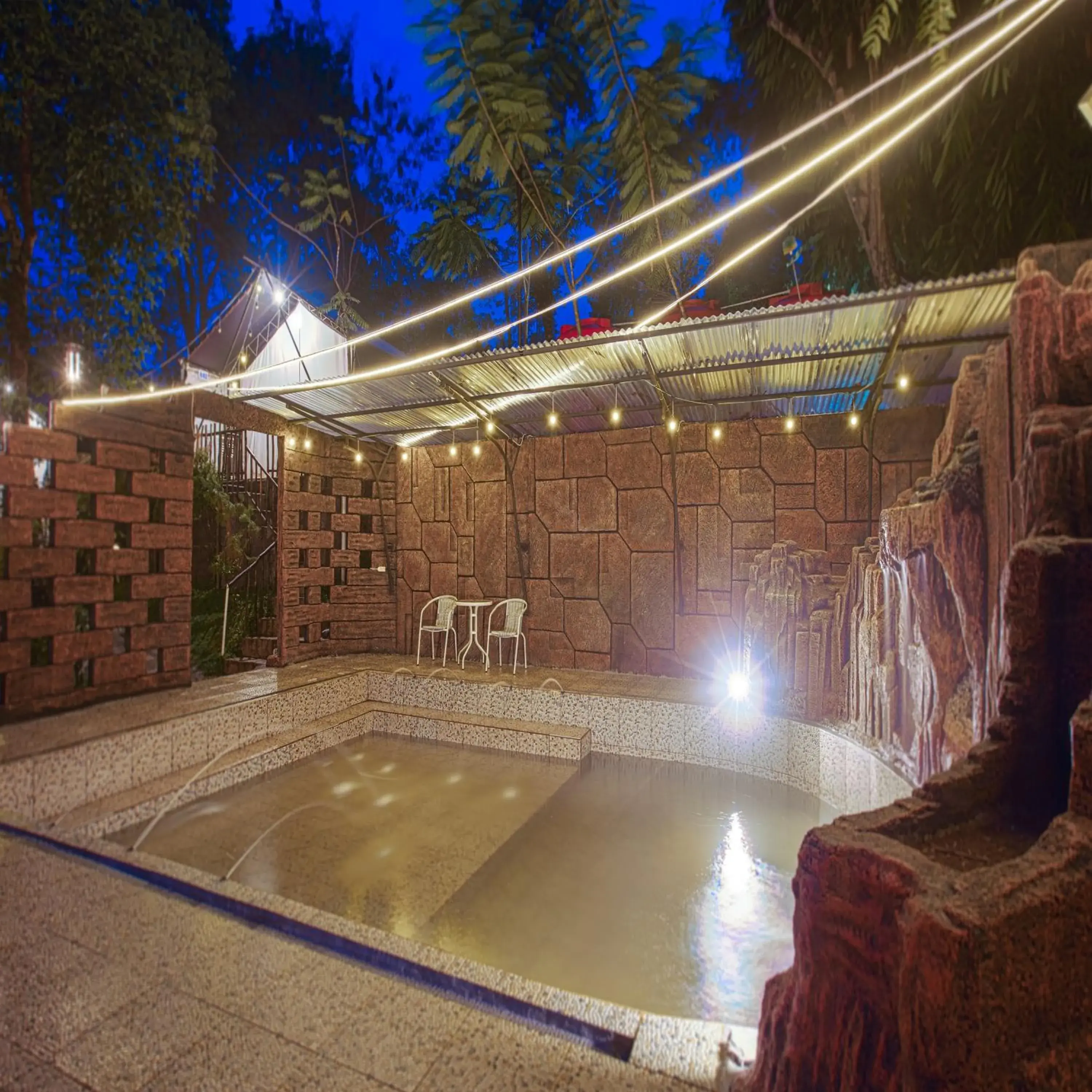 Swimming pool in Green Panorama Resort by MHM Swimming pool in Green Panorama Resort by MHM