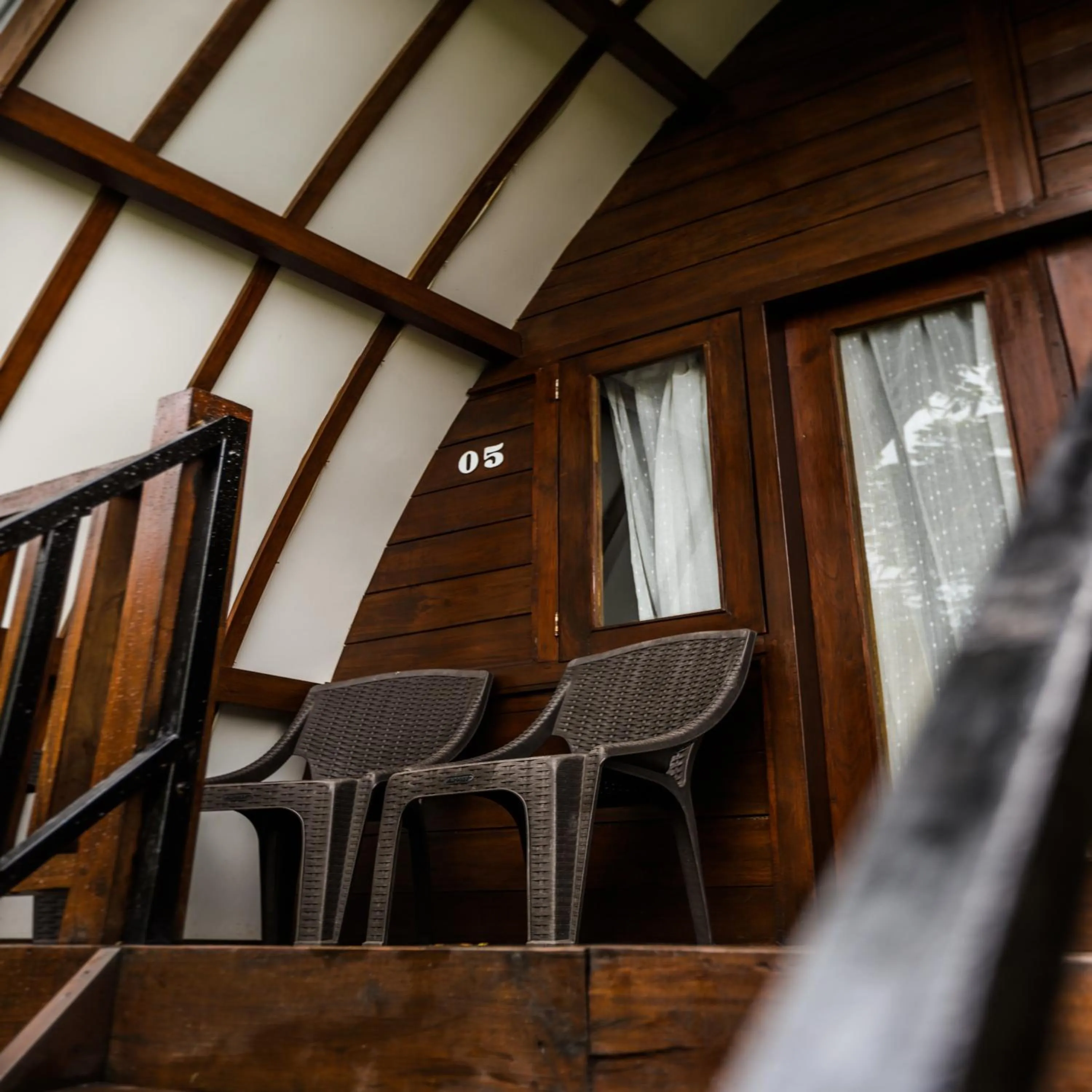 Seating area in Green Panorama Resort by MHM