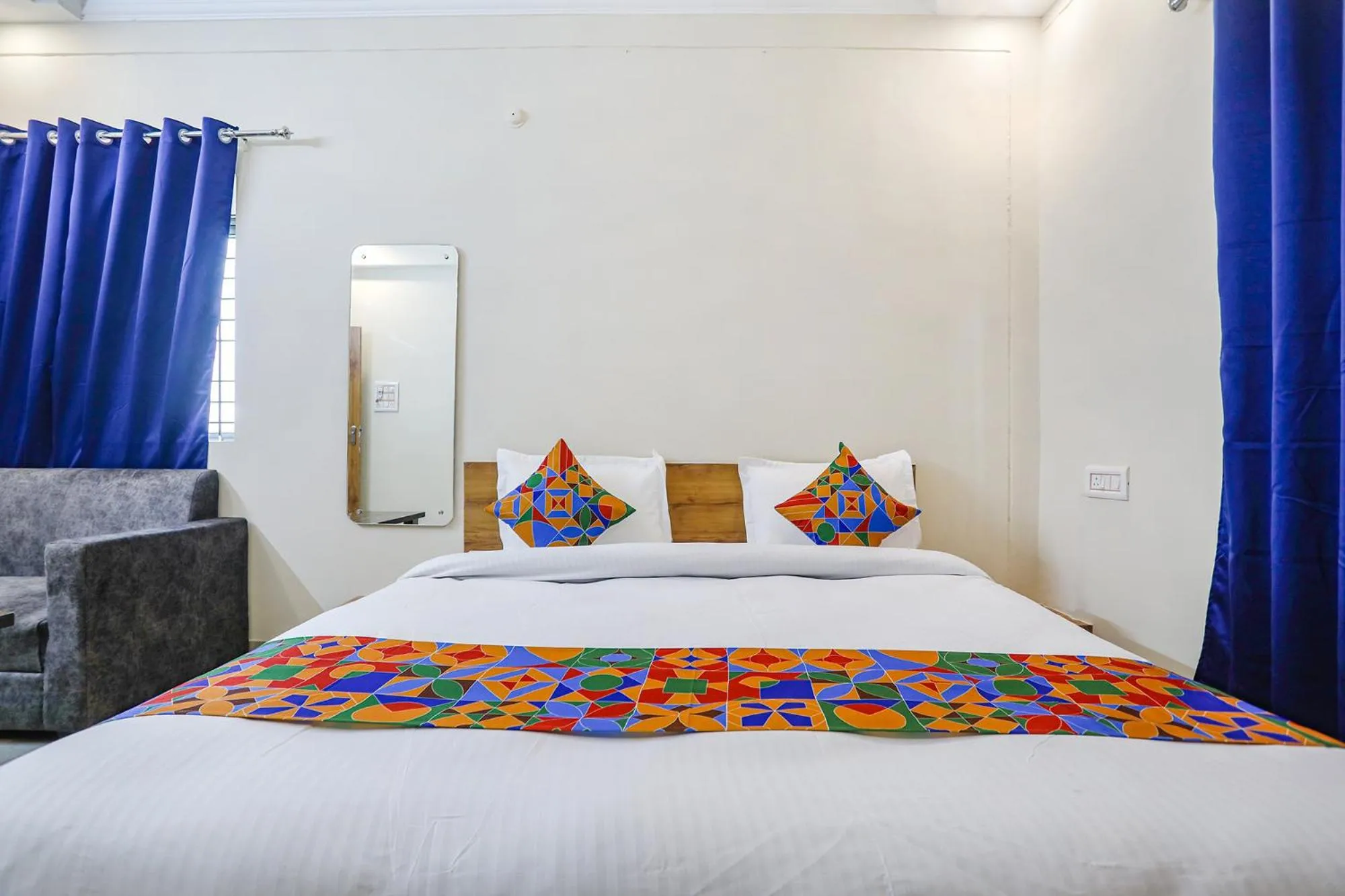 Bed in FabHotel Sonnet Inns