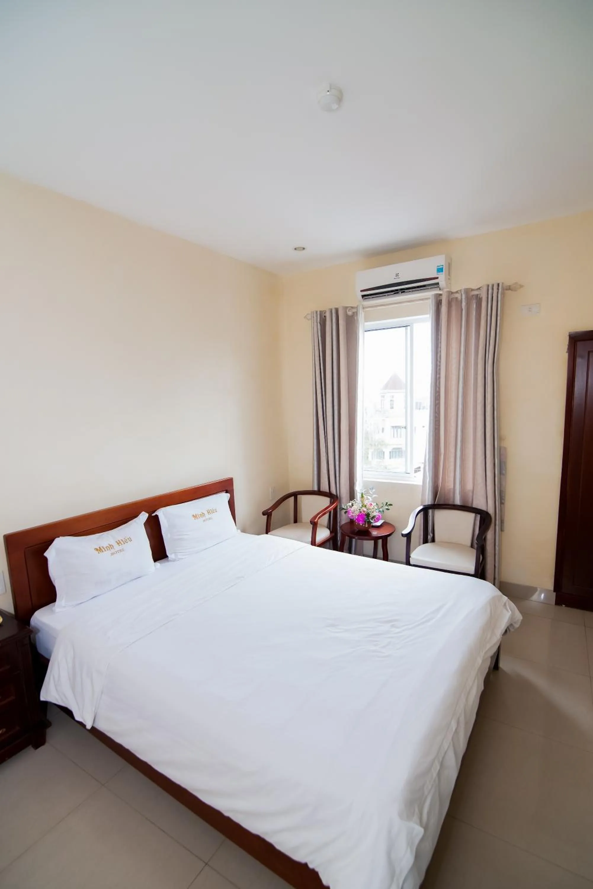 Bed in Minh Hiếu Hotel