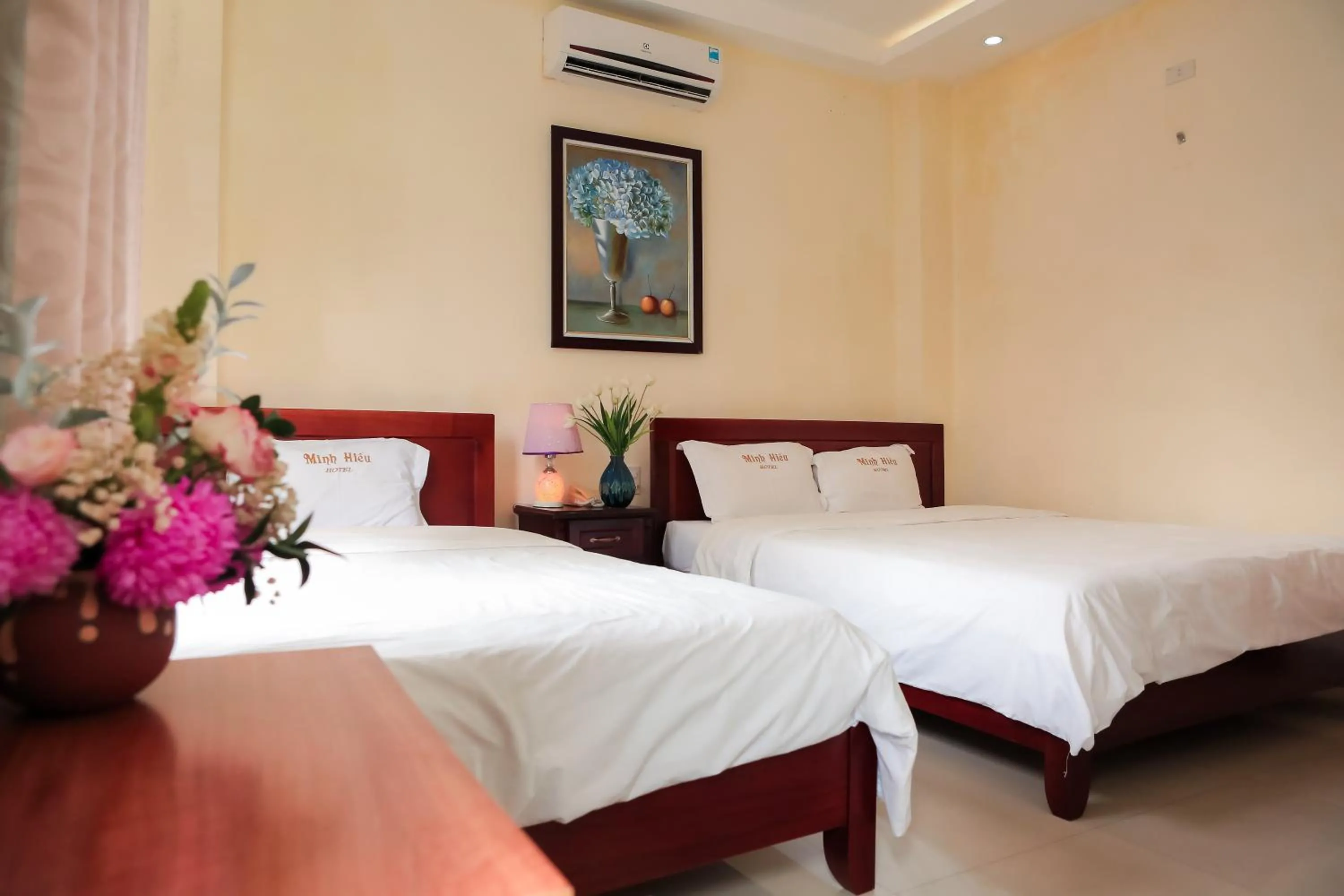 Bed in Minh Hiếu Hotel