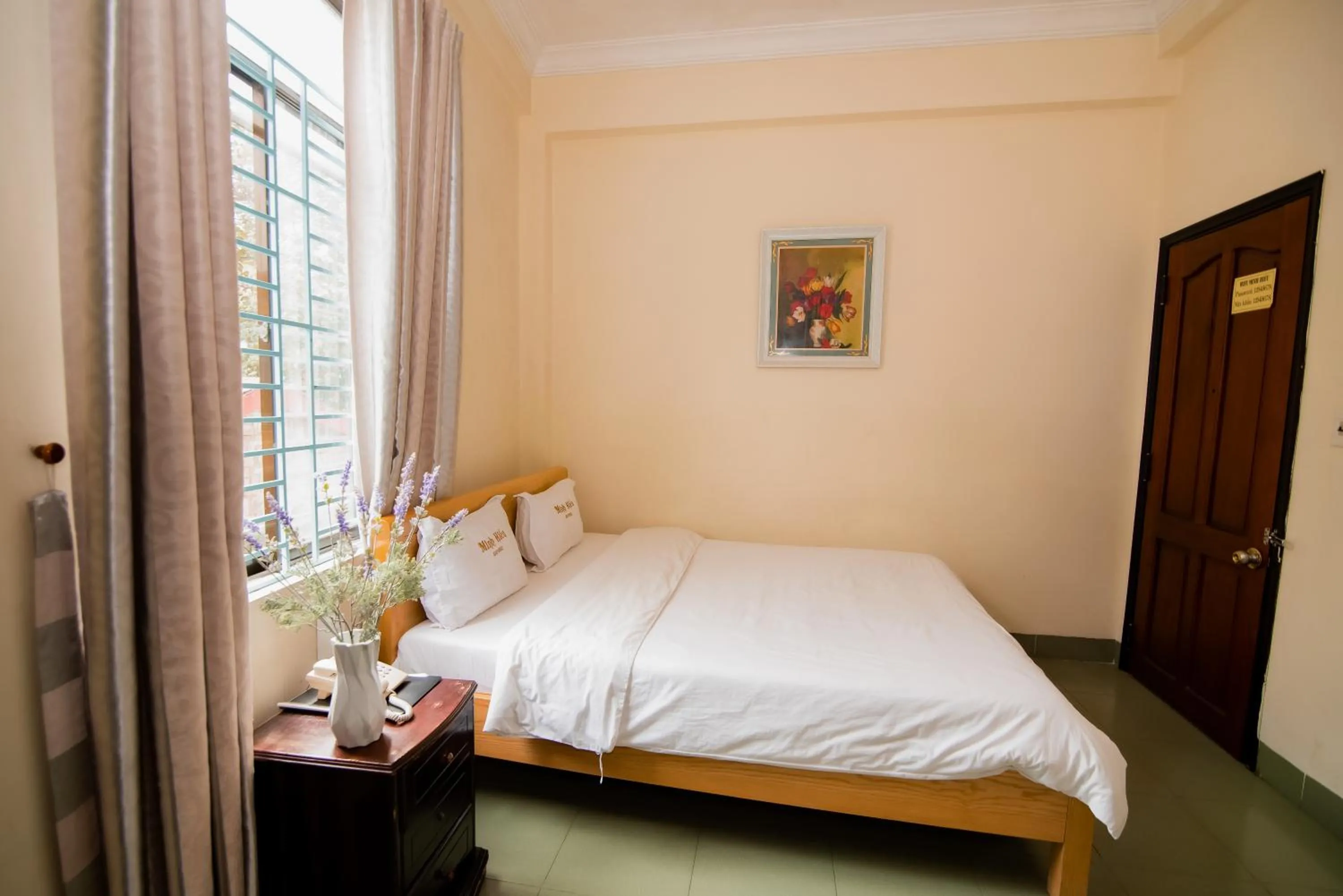 Bed in Minh Hiếu Hotel