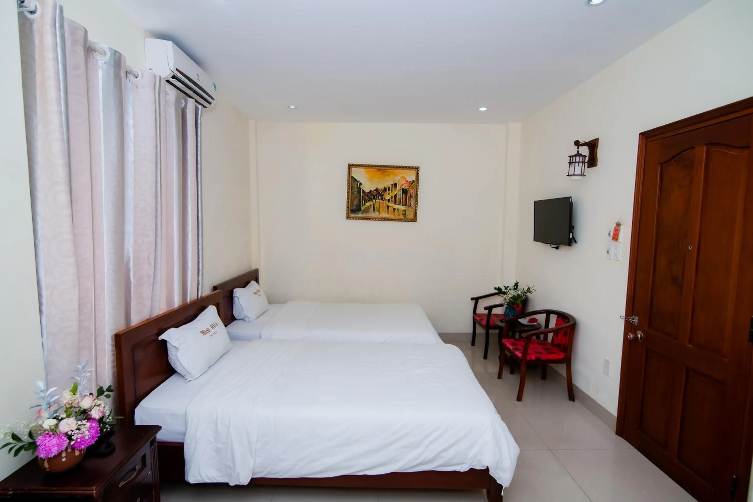 Bed in Minh Hiếu Hotel