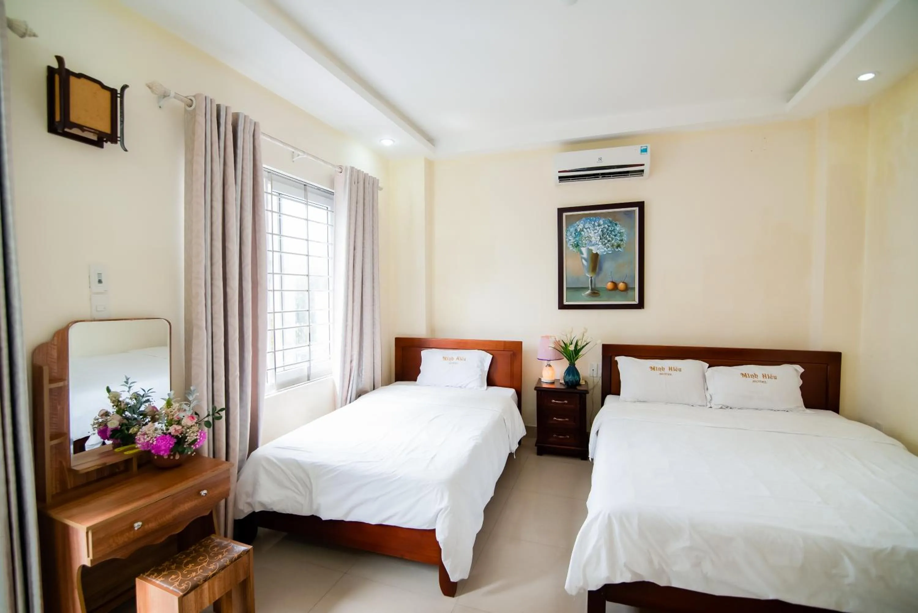 Bed in Minh Hiếu Hotel