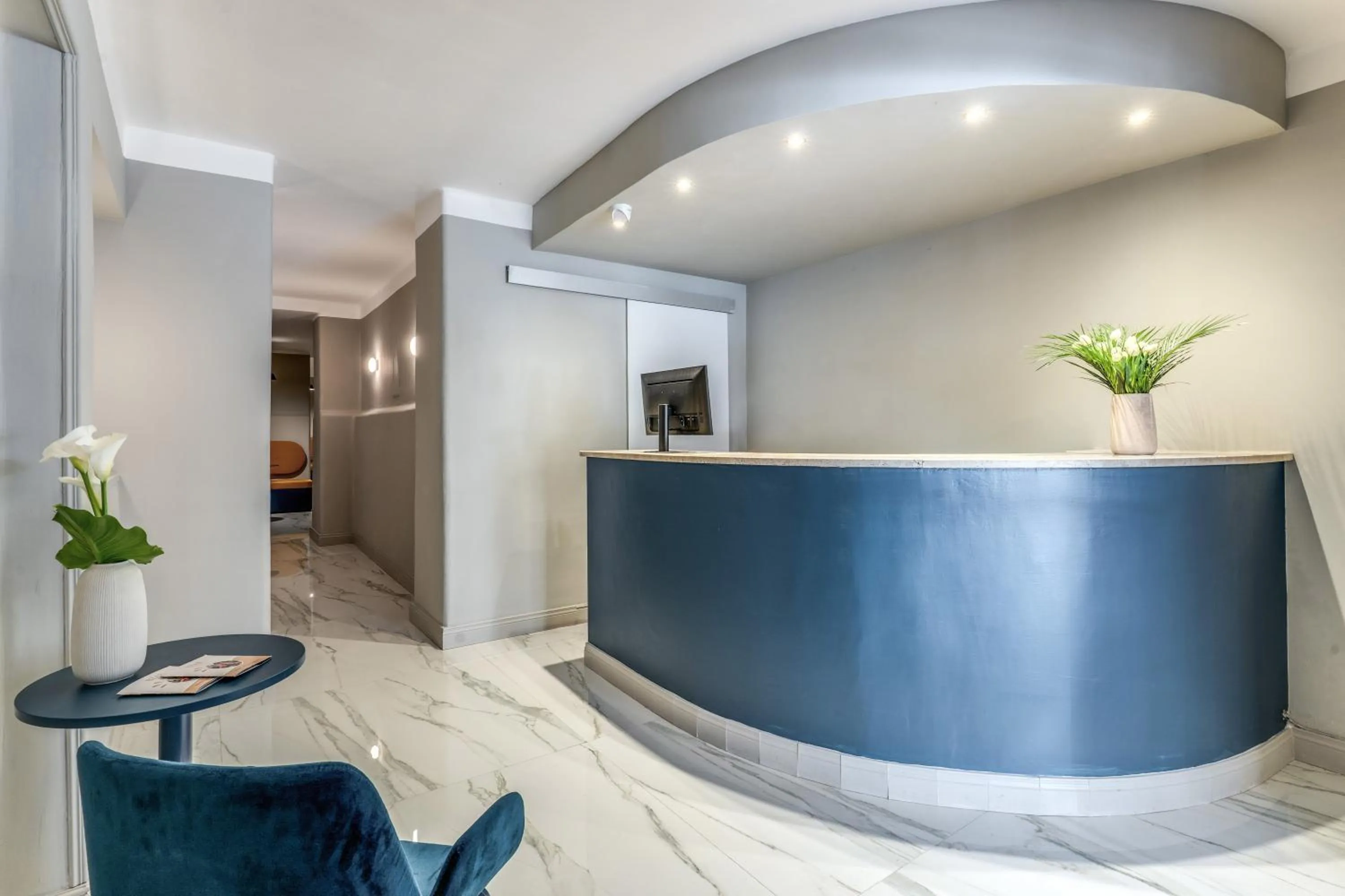 Lobby or reception in Hotel XX Settembre