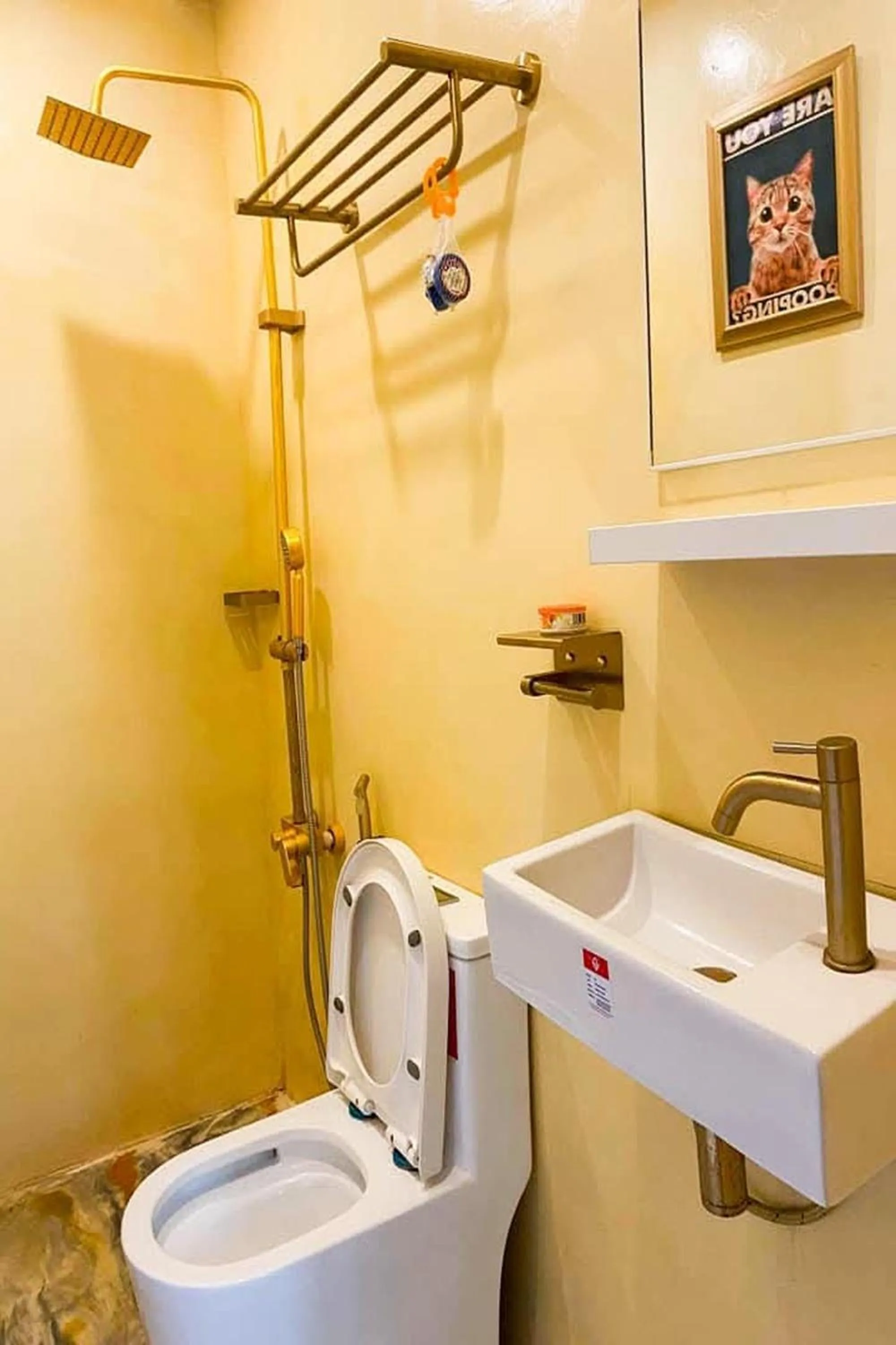 Toilet in Sibsib Baybayin Beach Resort