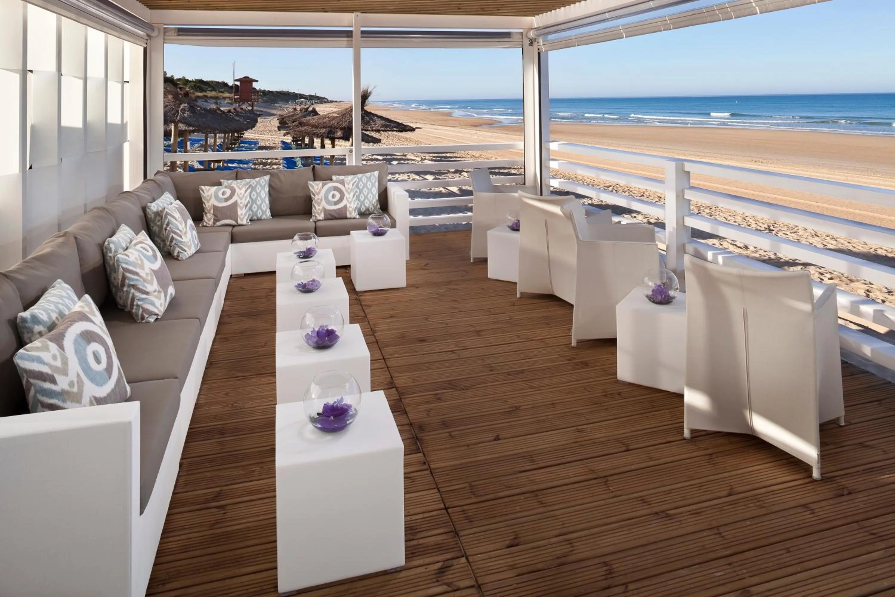 Lounge or bar in Palacio de Sancti Petri, a Gran Meliá - The Leading Hotels of the World