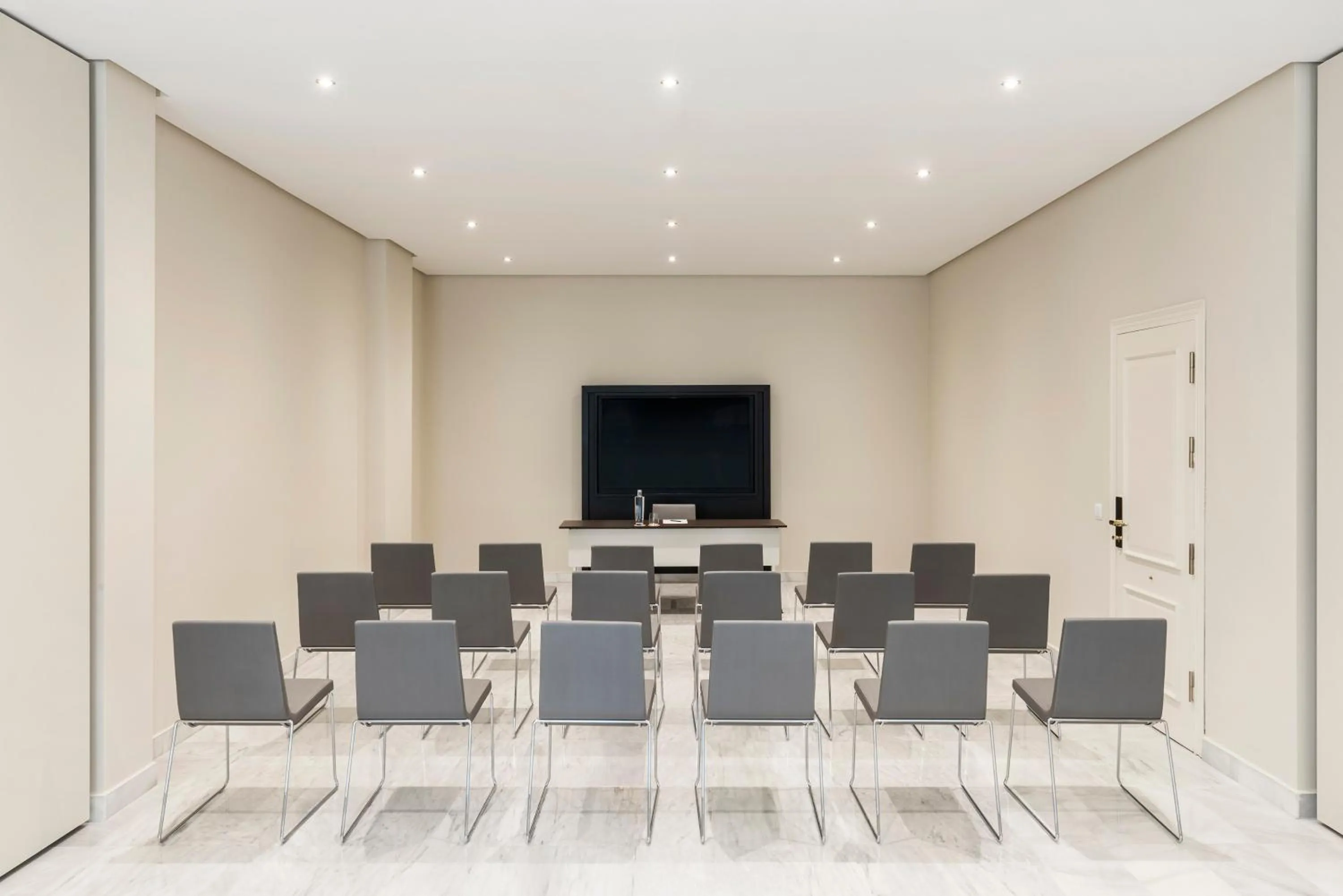 Business facilities in Palacio de Sancti Petri, a Gran Meliá - The Leading Hotels of the World