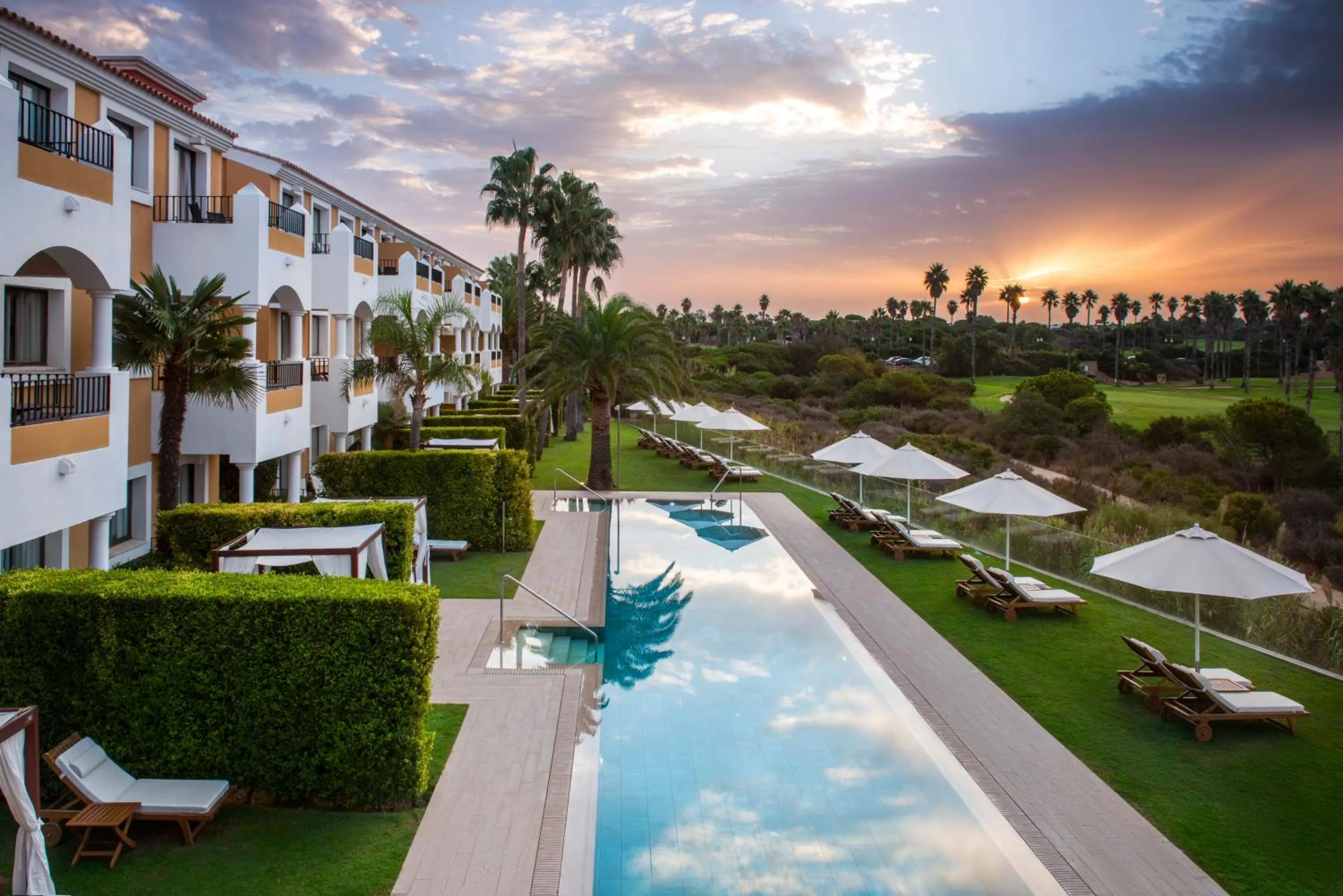 Swimming pool in Palacio de Sancti Petri, a Gran Meliá - The Leading Hotels of the World