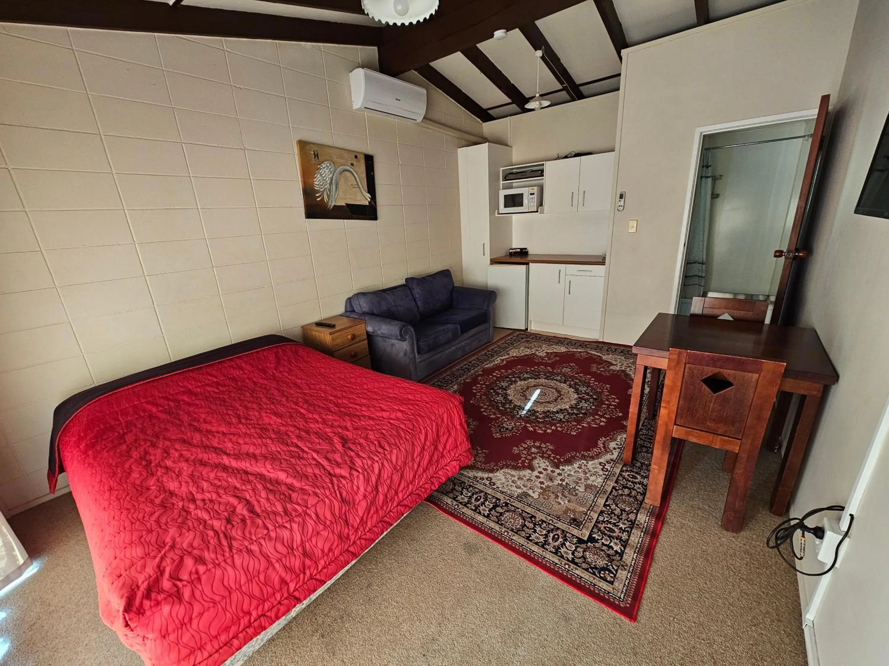 Bed in Amisfield motel