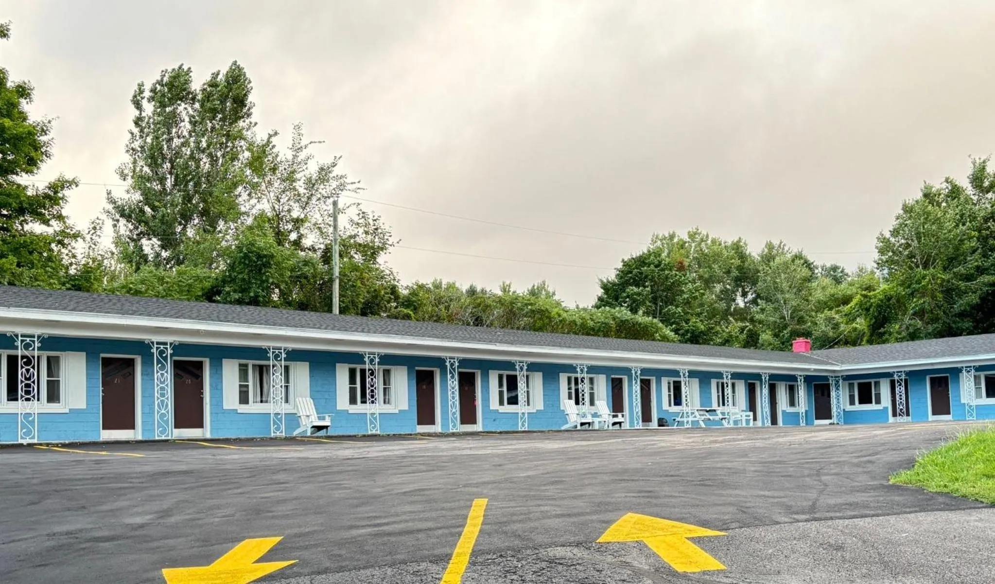 Property building in Stiles Motel Hill View