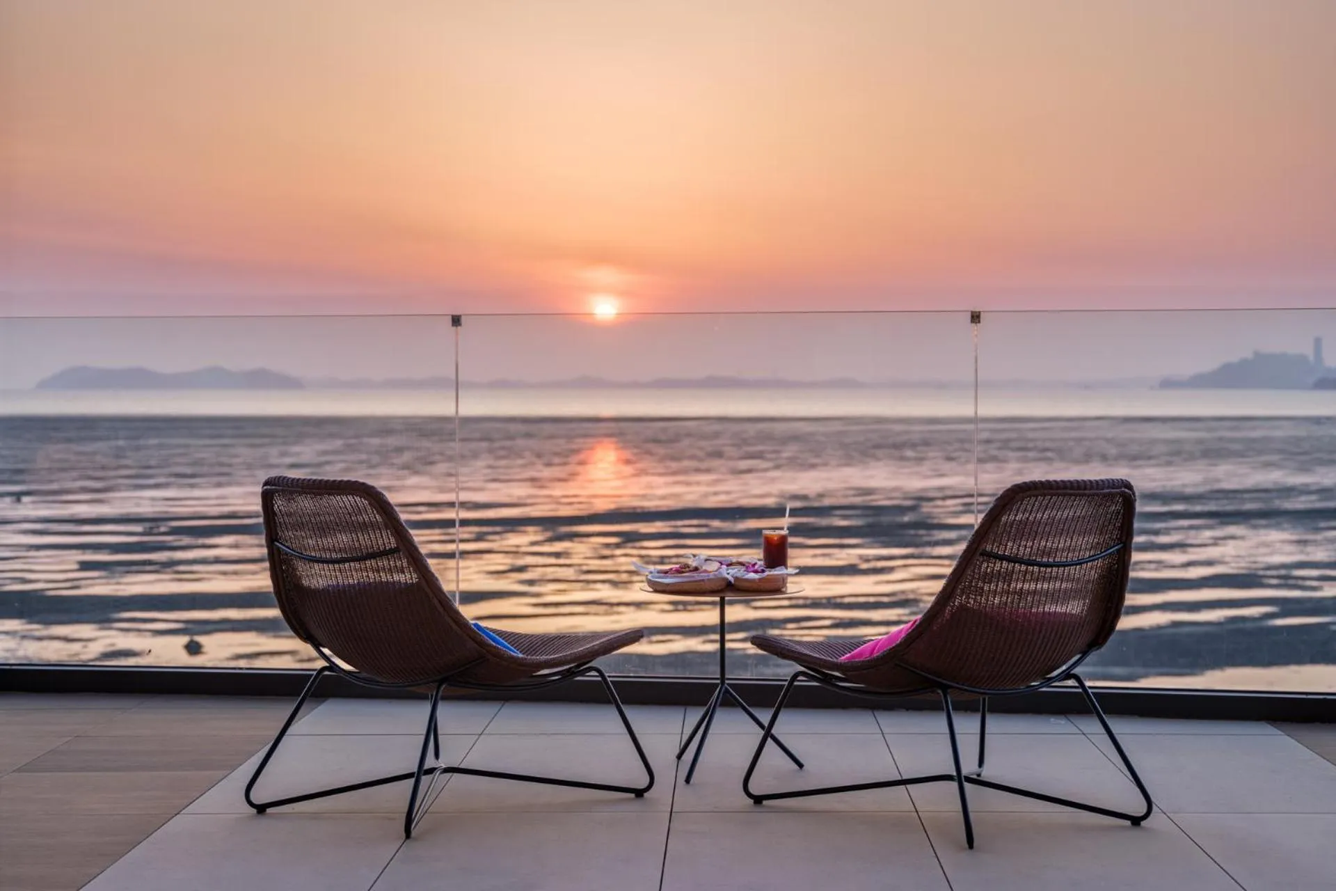 Seating area in Bale Resort