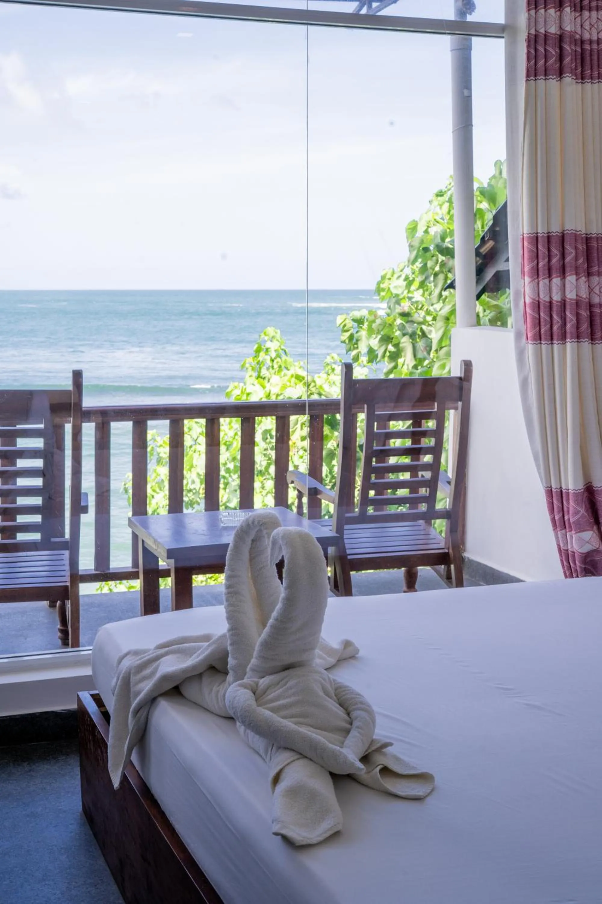 Natural landscape in New Wave Beach Resort Unawatuna