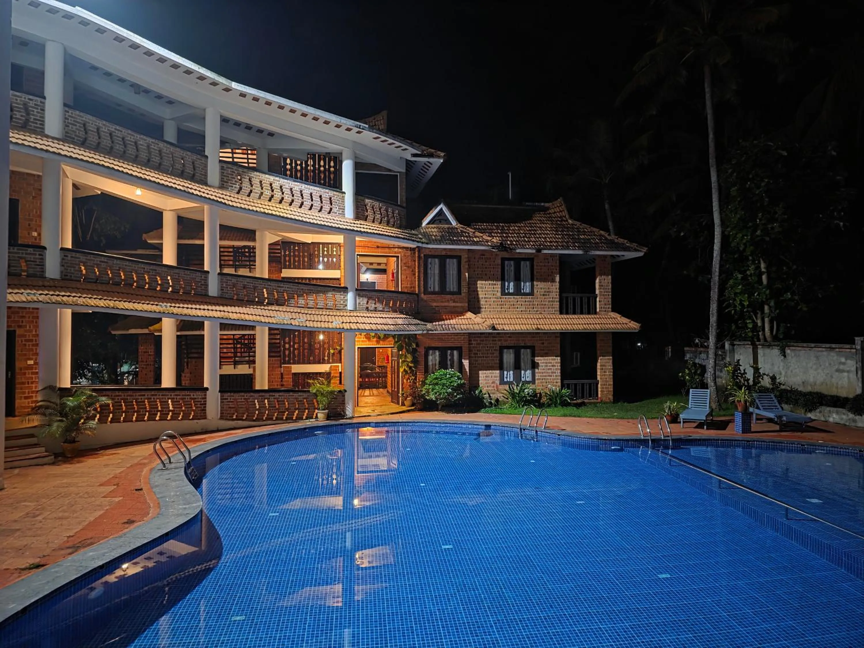 God's Own country Kovalam By Bestinn Leisure