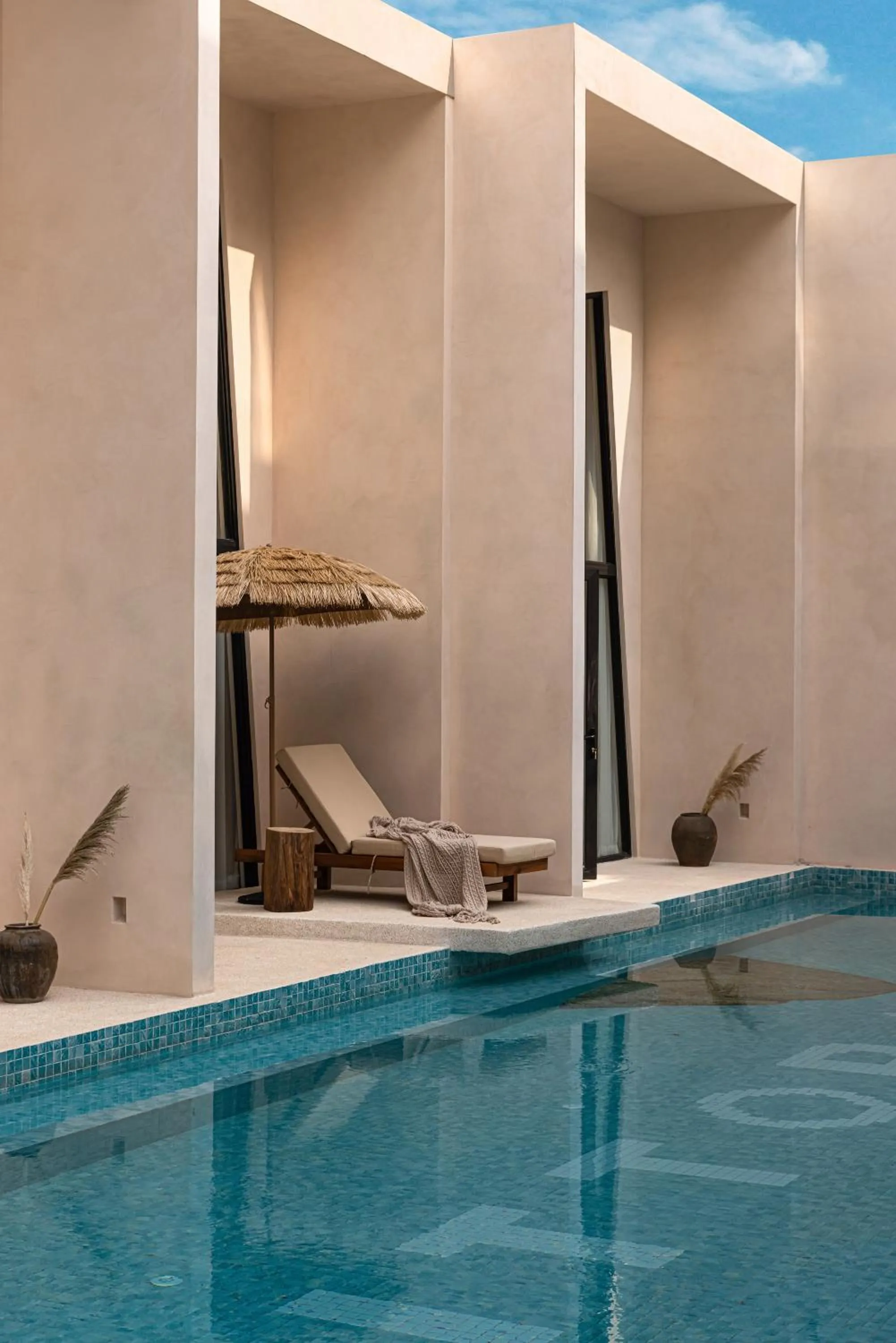 Swimming pool in Xiamen Littoral Villa