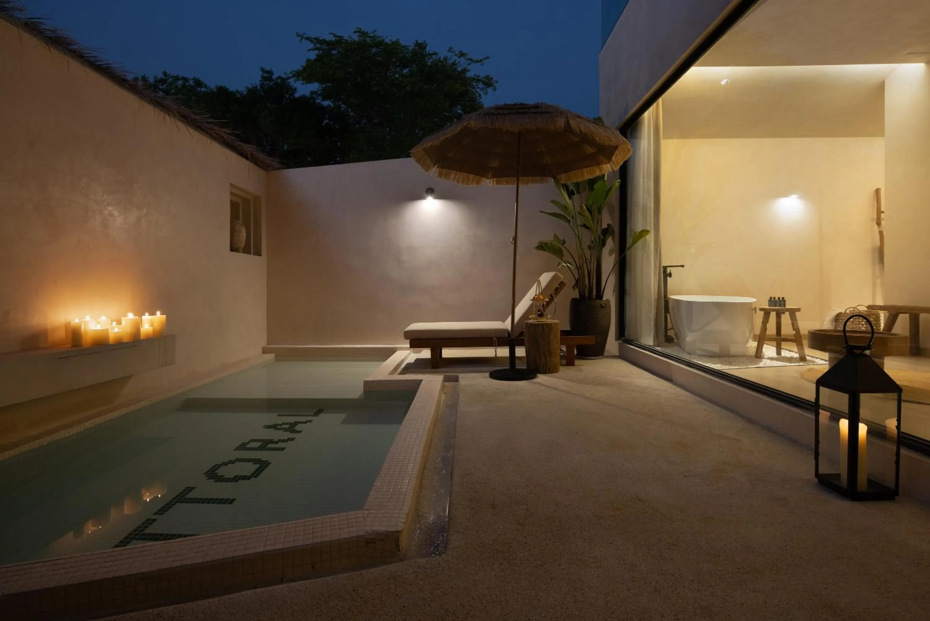 Open Air Bath in Xiamen Littoral Villa