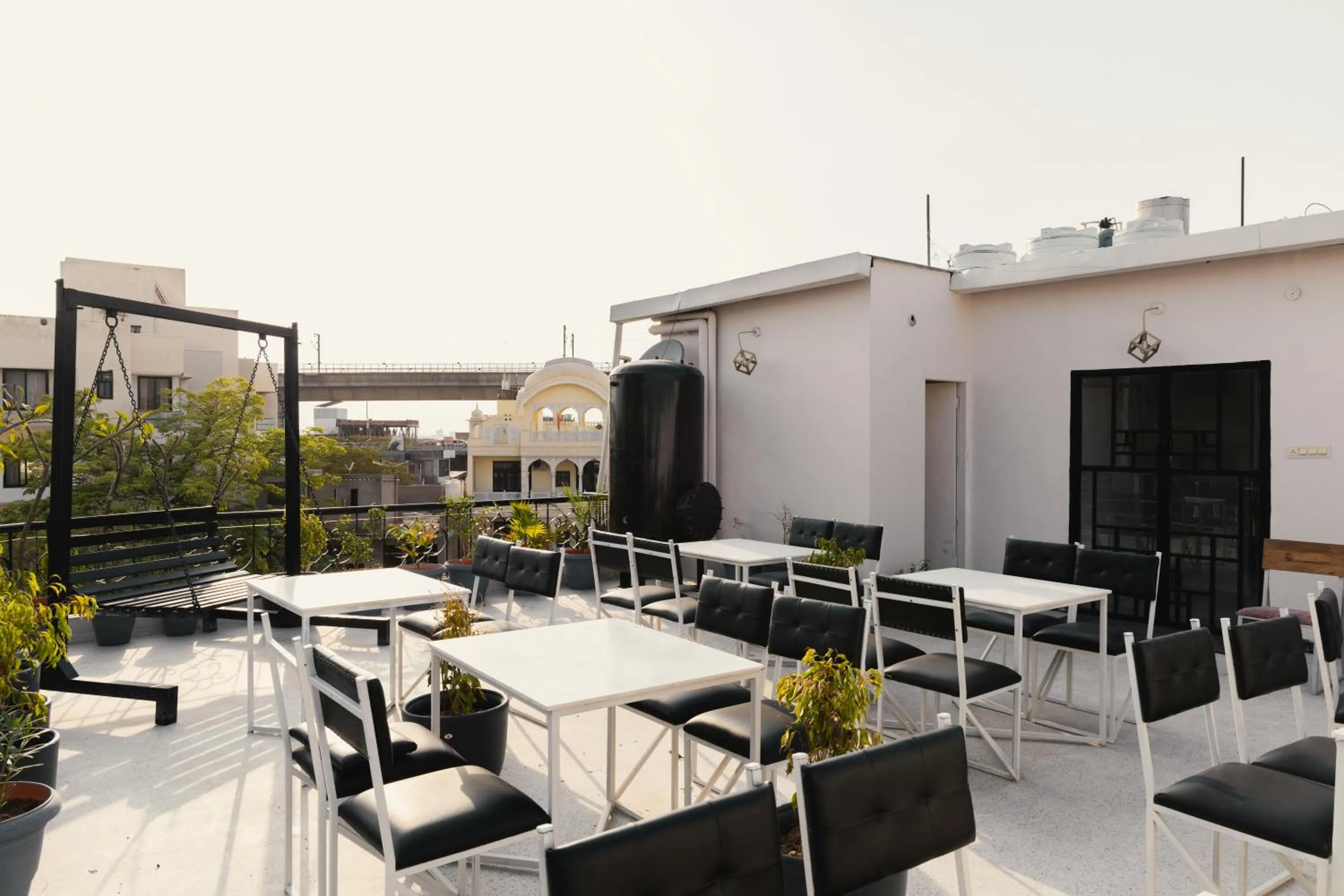 Restaurant/places to eat in Ved A Boutique Stay