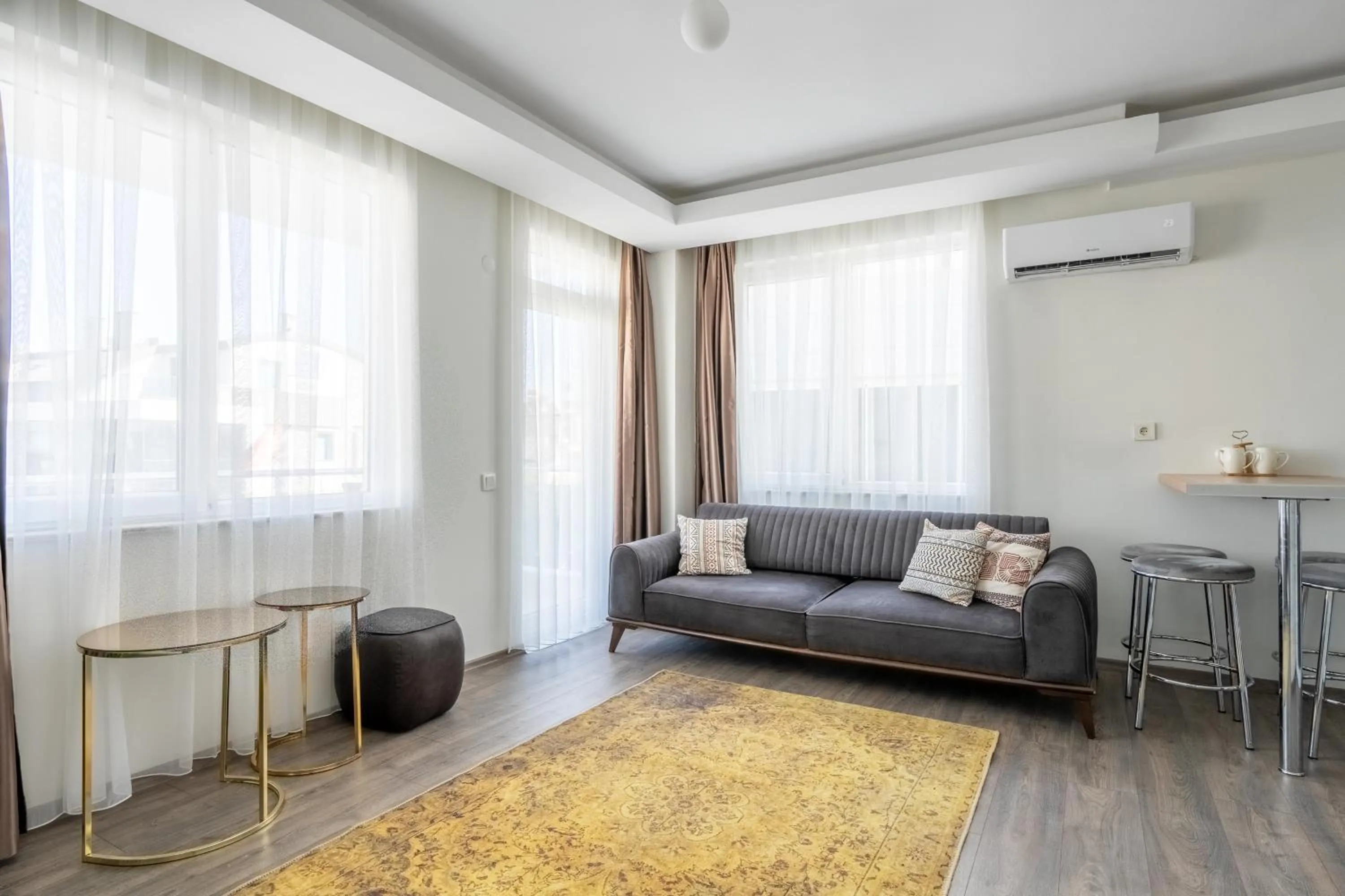 Living room in Sorta Hotel