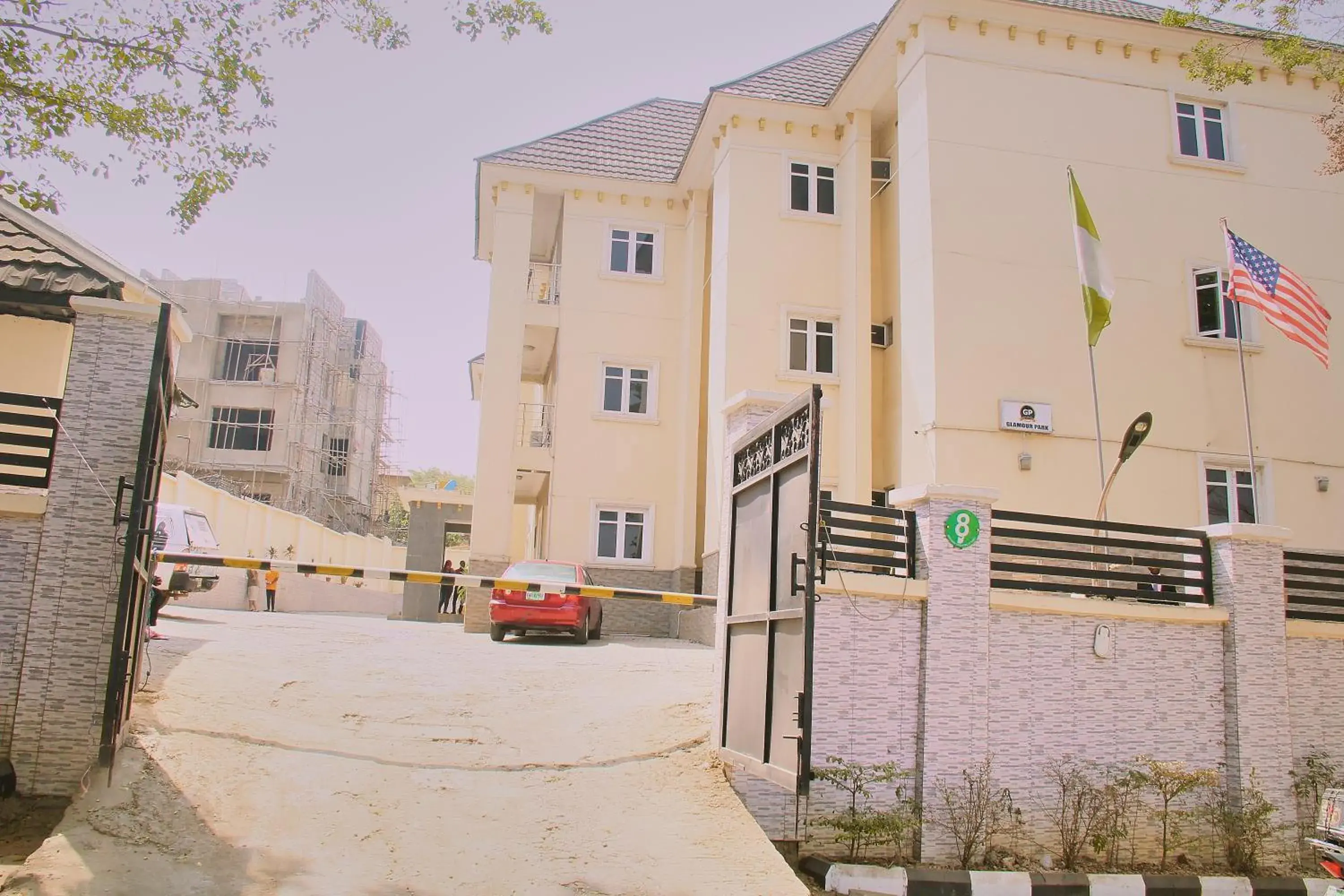 Glamour park hotel and apartment Glamour park hotel and apartment