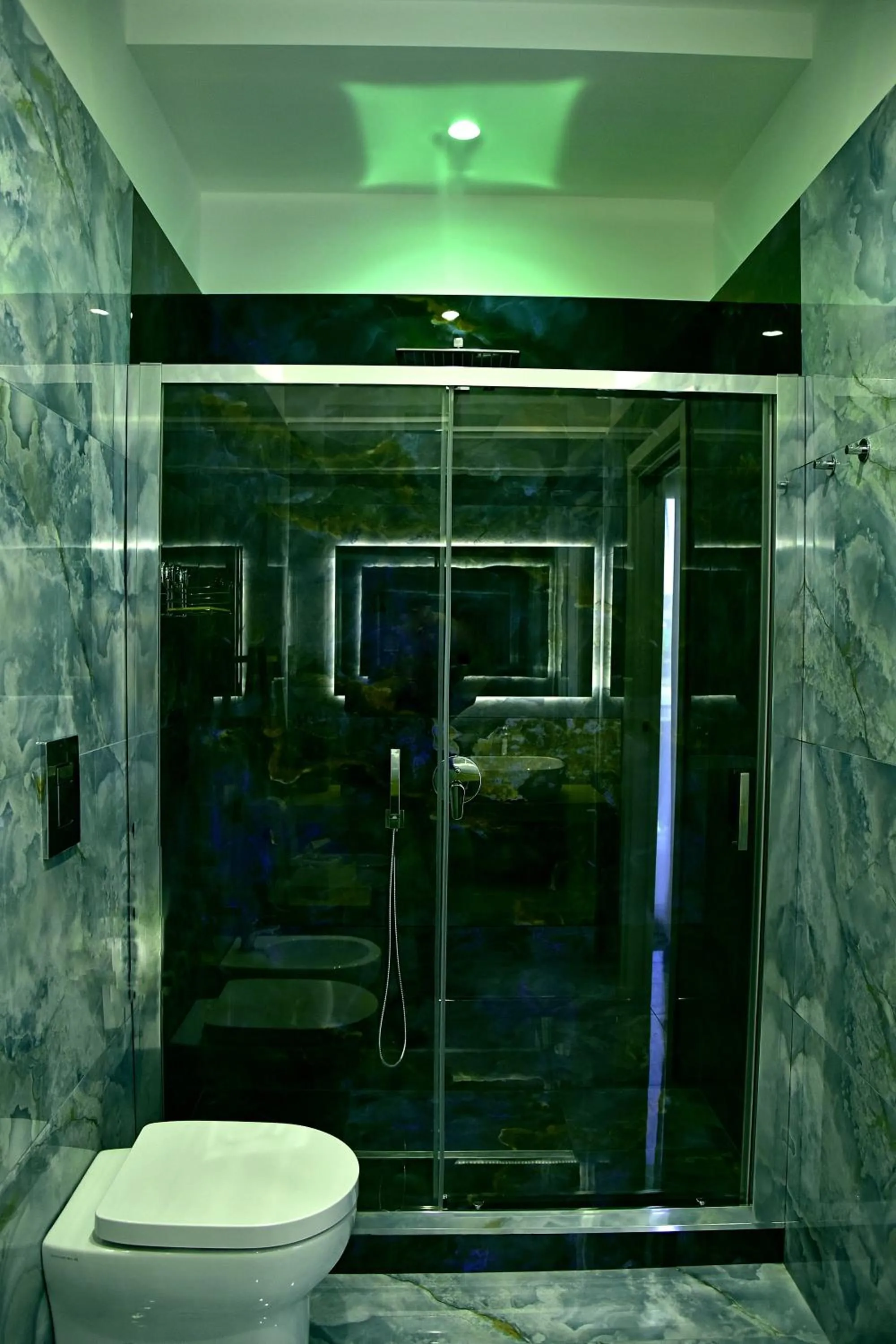 Shower in Maison Matie B&B Ercolano