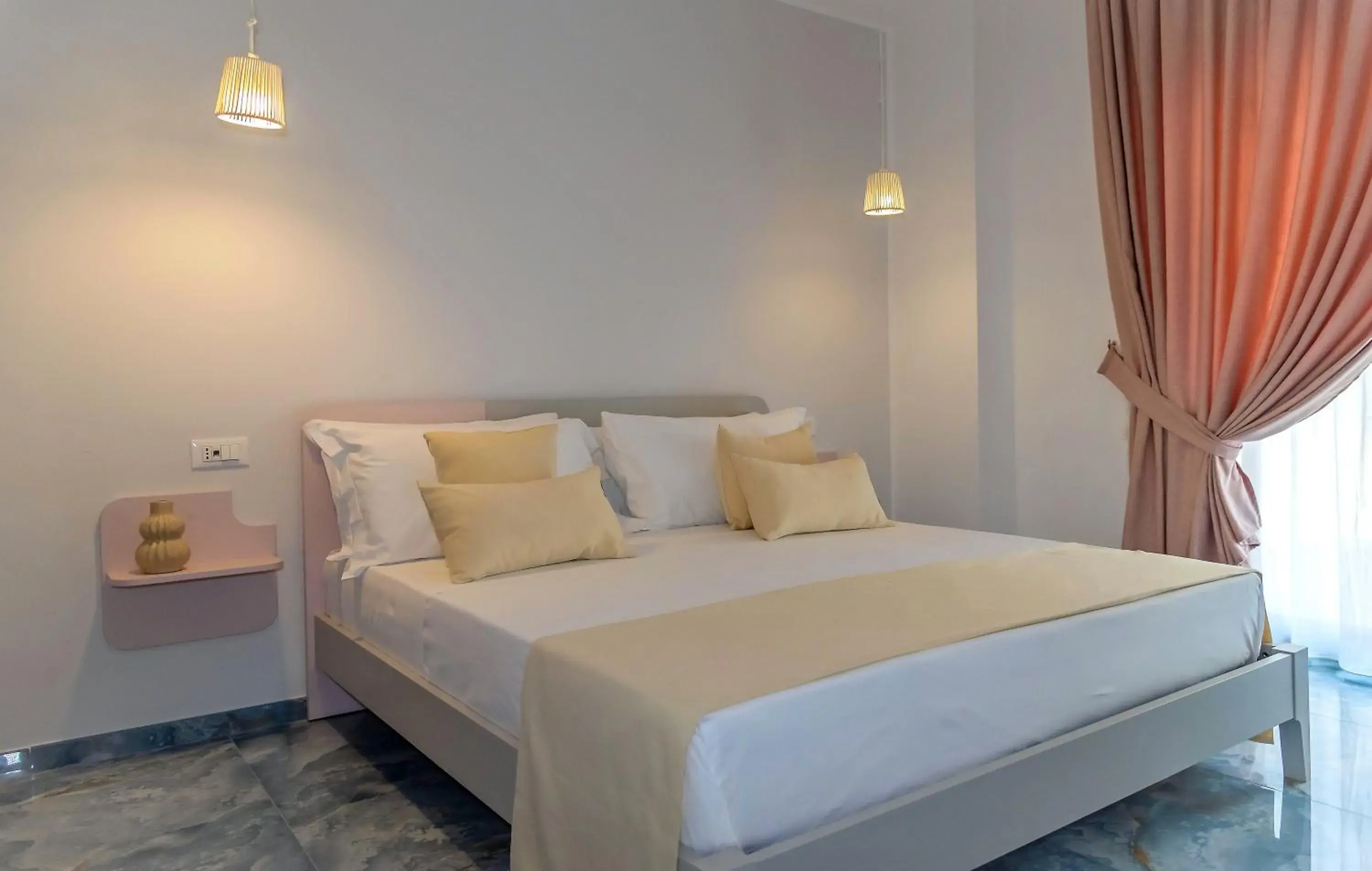Quadruple Room with Balcony in Maison Matie B&B Ercolano Quadruple Room with Balcony in Maison Matie B&B Ercolano